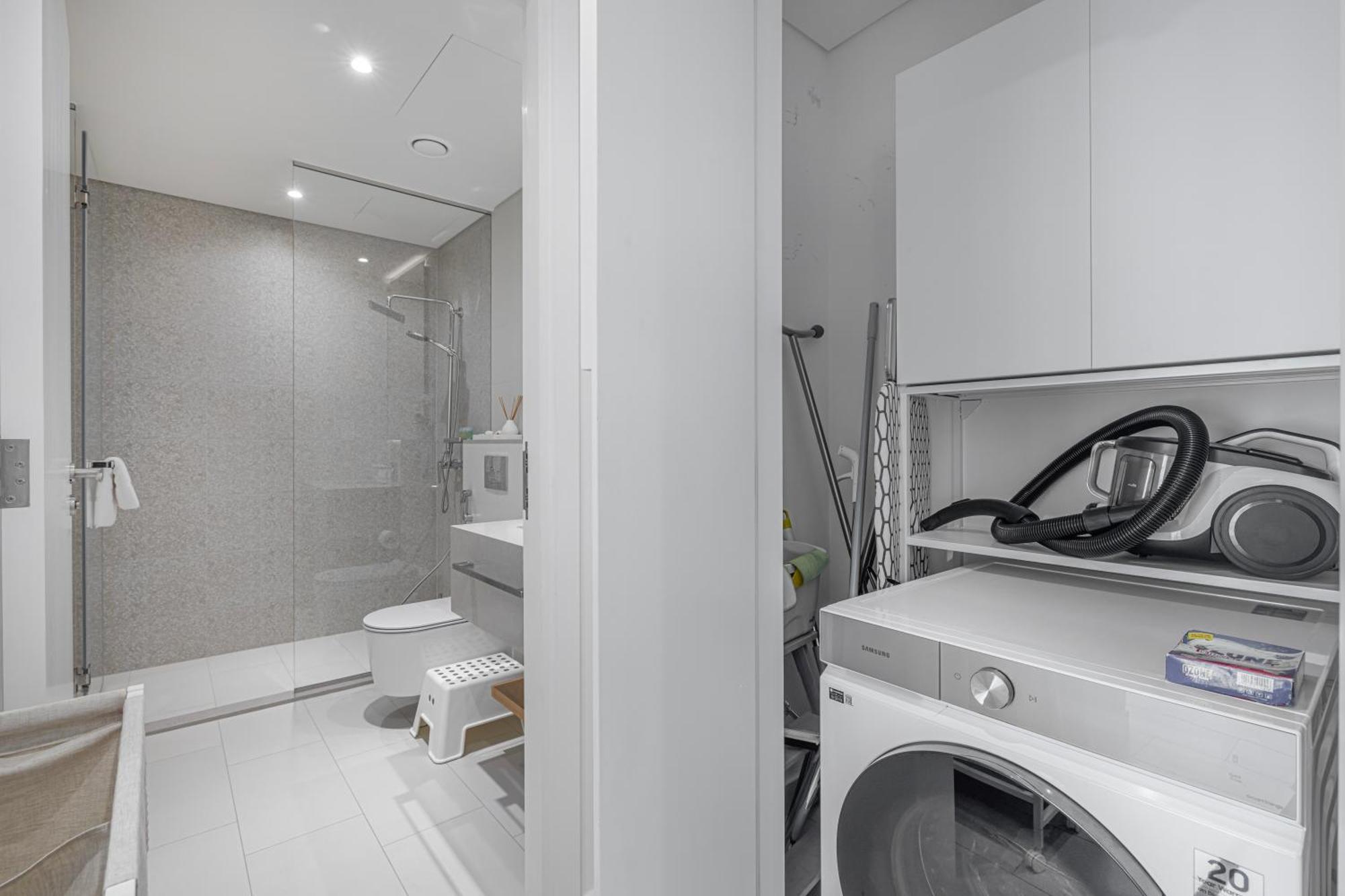 Brand New 1br In Jbr With Access * Dubai