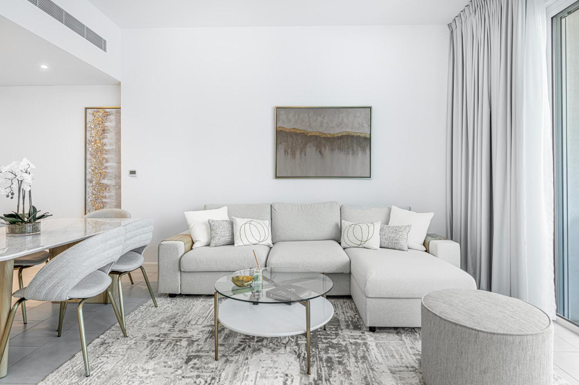 Brand New 1br In Jbr With Access Apartment