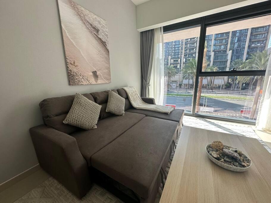 Brand New 1br Downtown - Next To Mall * Dubai