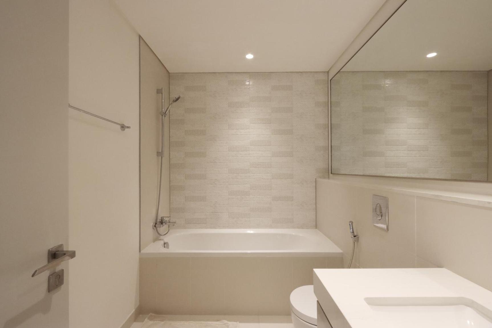 Livbnb - Classy 2br In Sunrise Bay Apartment *