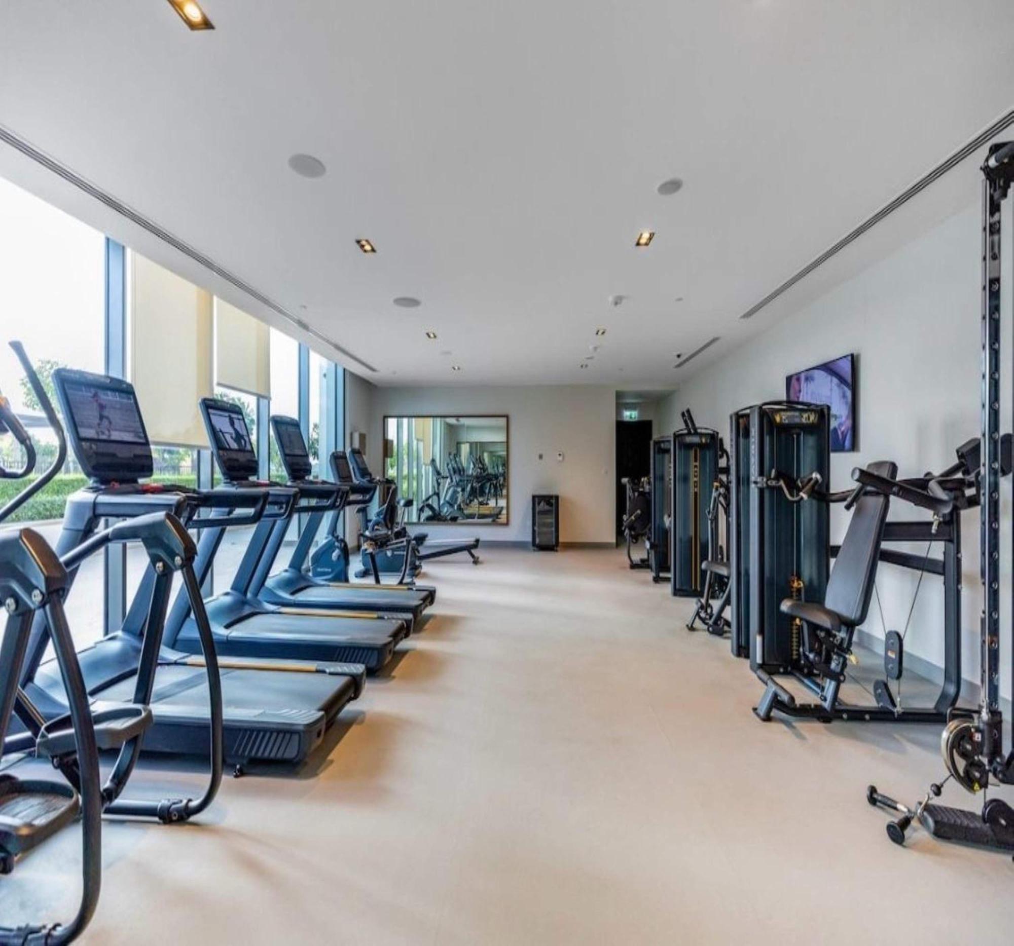 Apartment Luxury 1-bedroom At Burj Crown Dubai