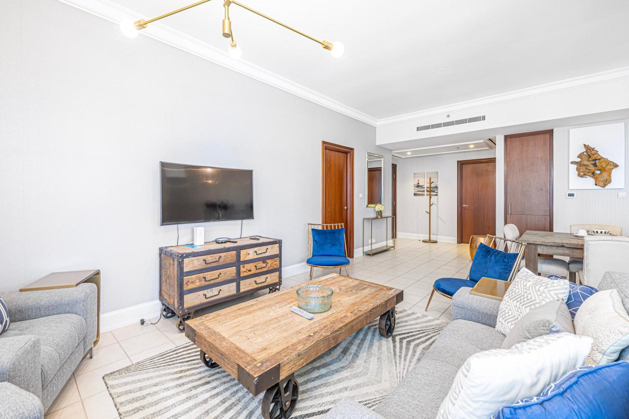 Beautiful 2br Study - Marina * Dubai