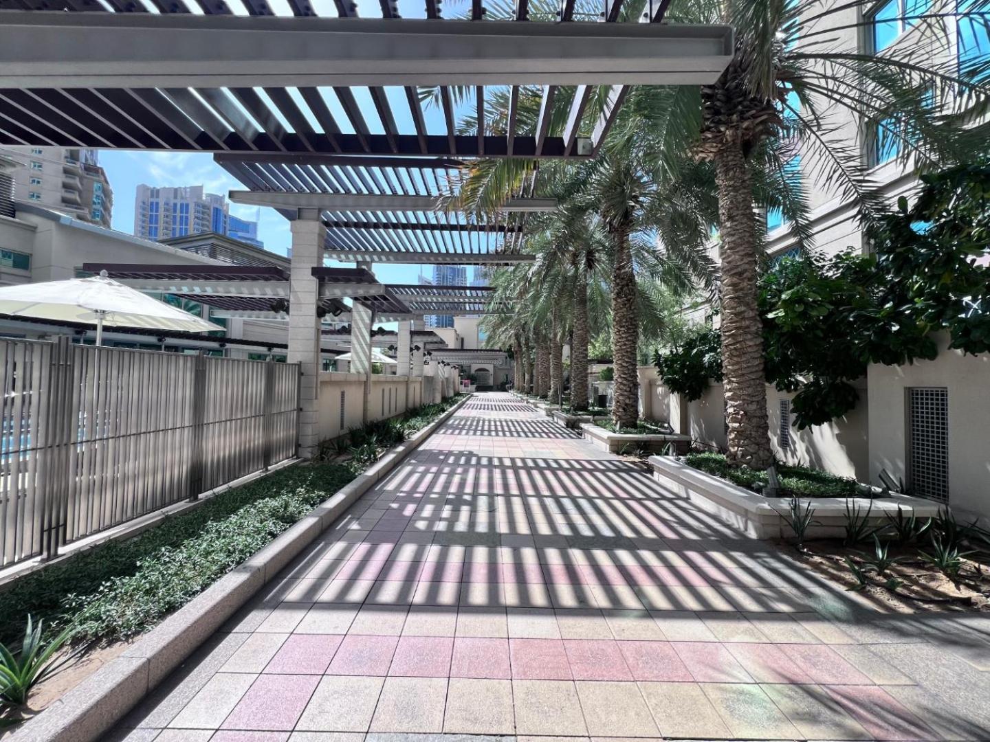 Apartment Beautiful 2br Study - Marina
