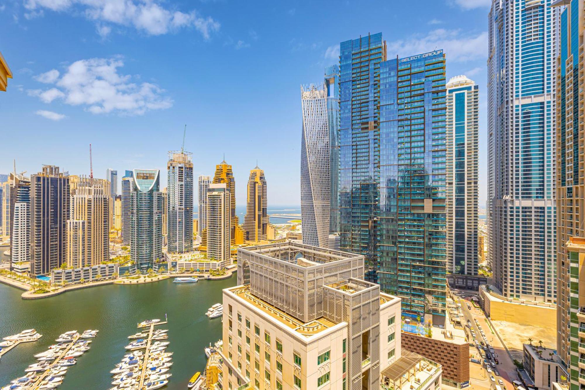 Beautiful 2br Study - Marina Dubai
