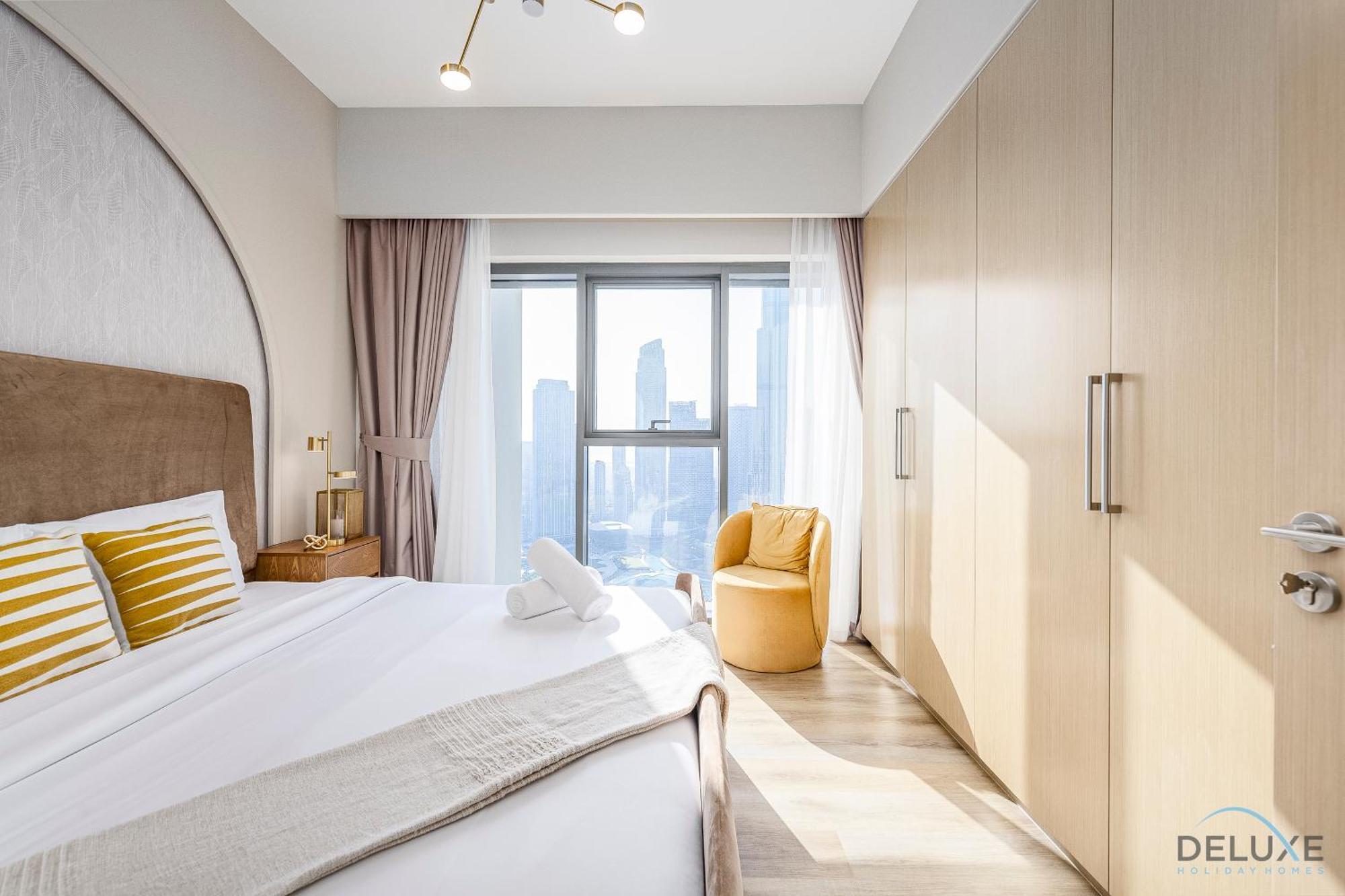 Luxurious 3br With Burj Khalifa View, Downtown By Deluxe Homes