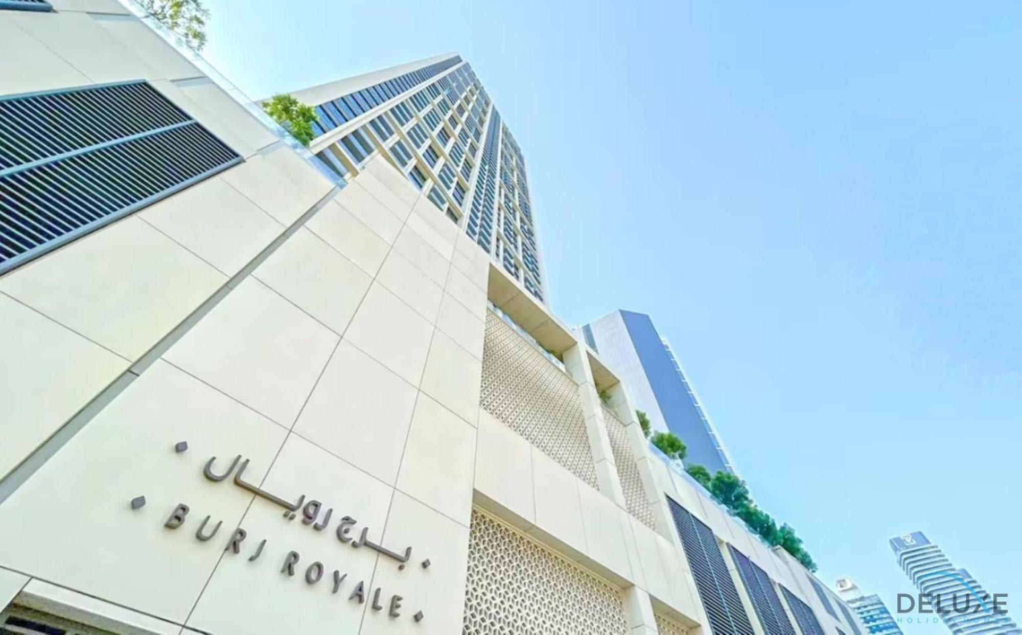 Apartment Luxurious 3br With Burj Khalifa View, Downtown By Deluxe Homes Dubai