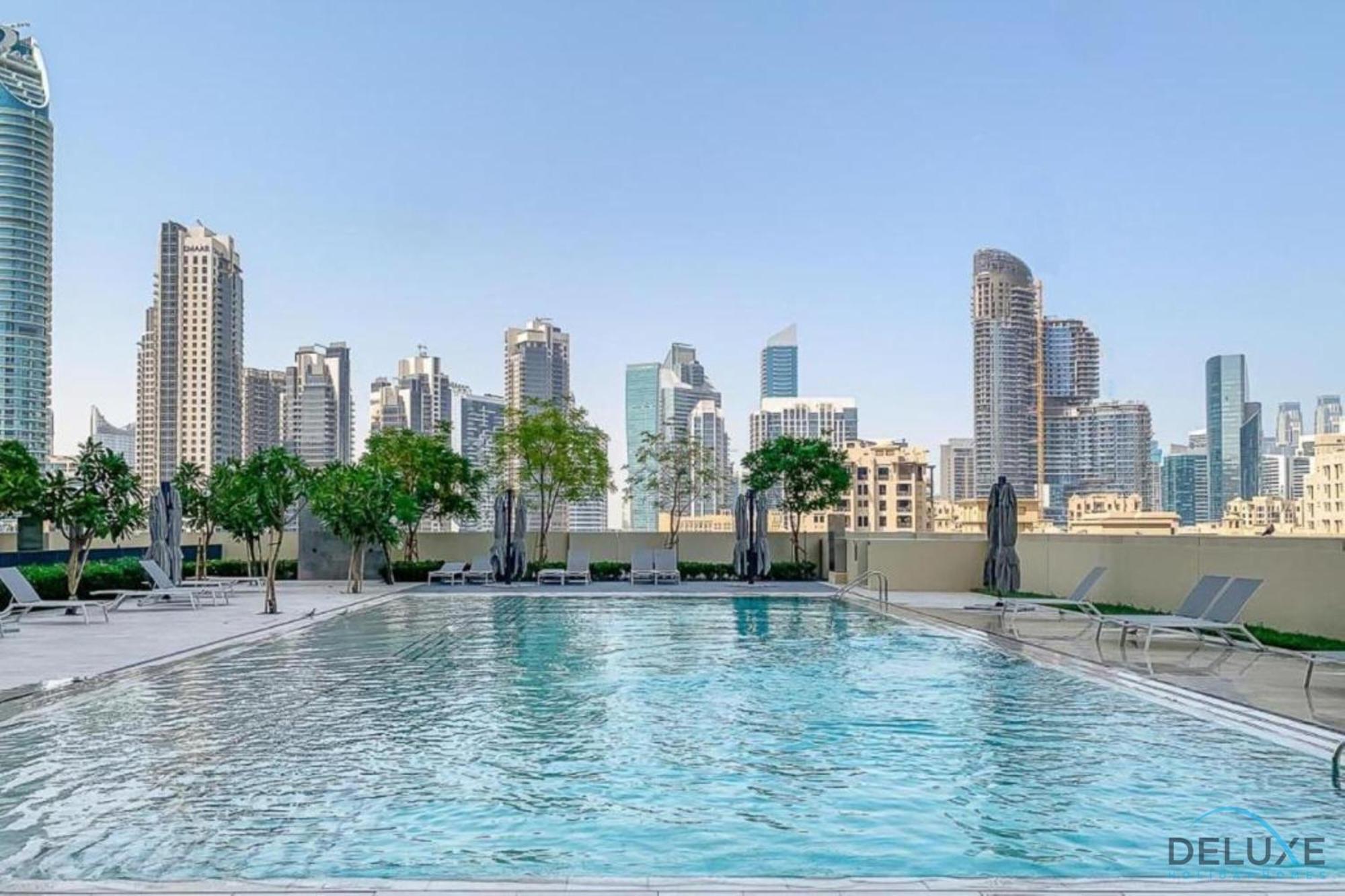 Luxurious 3br With Burj Khalifa View, Downtown By Deluxe Homes Dubai