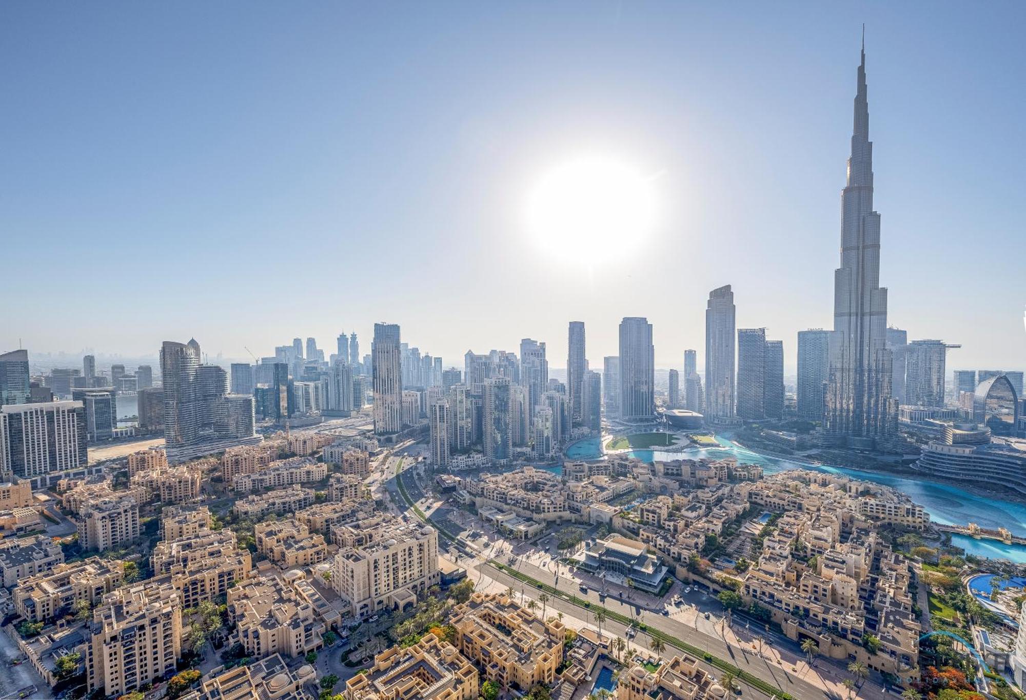 Luxurious 3br With Burj Khalifa View, Downtown By Deluxe Homes * Dubai