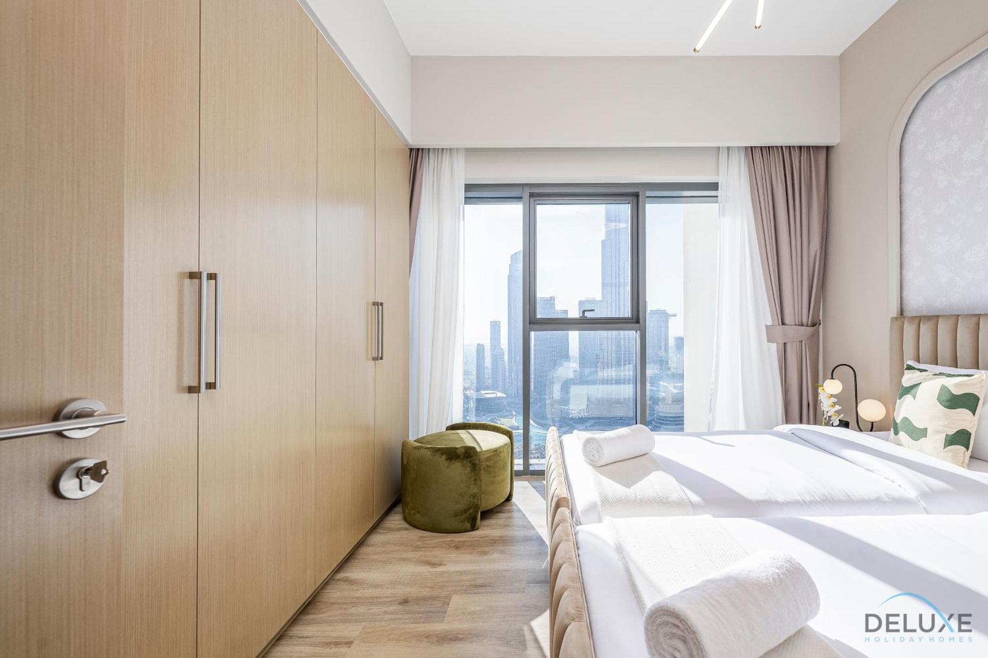 Luxurious 3br With Burj Khalifa View, Downtown By Deluxe Homes