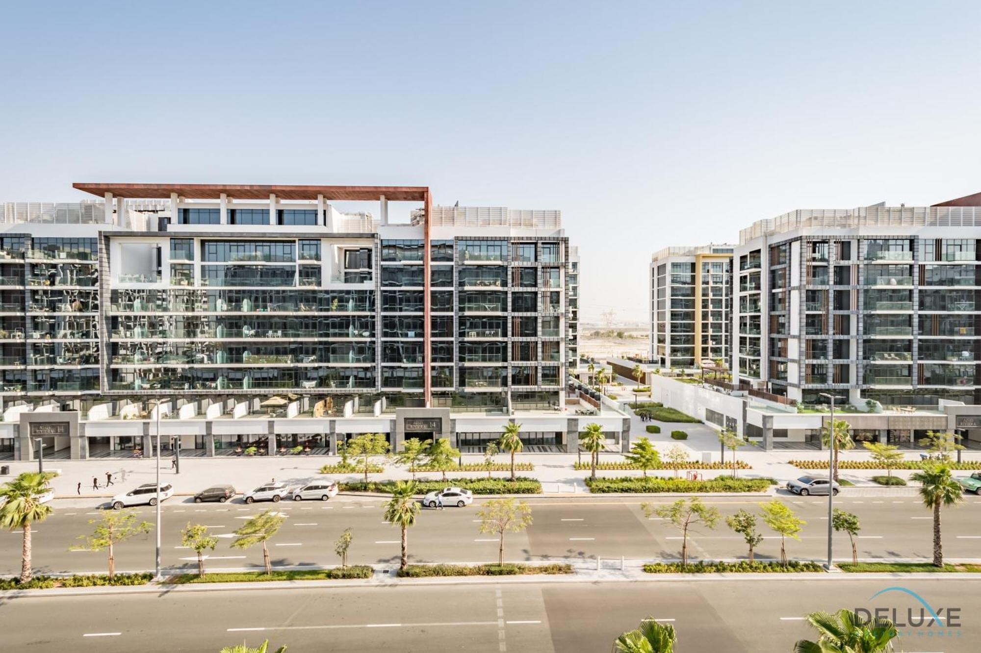 Alluring At Azizi Riviera 16, Al Merkadh By Deluxe Homes Apartment Dubai