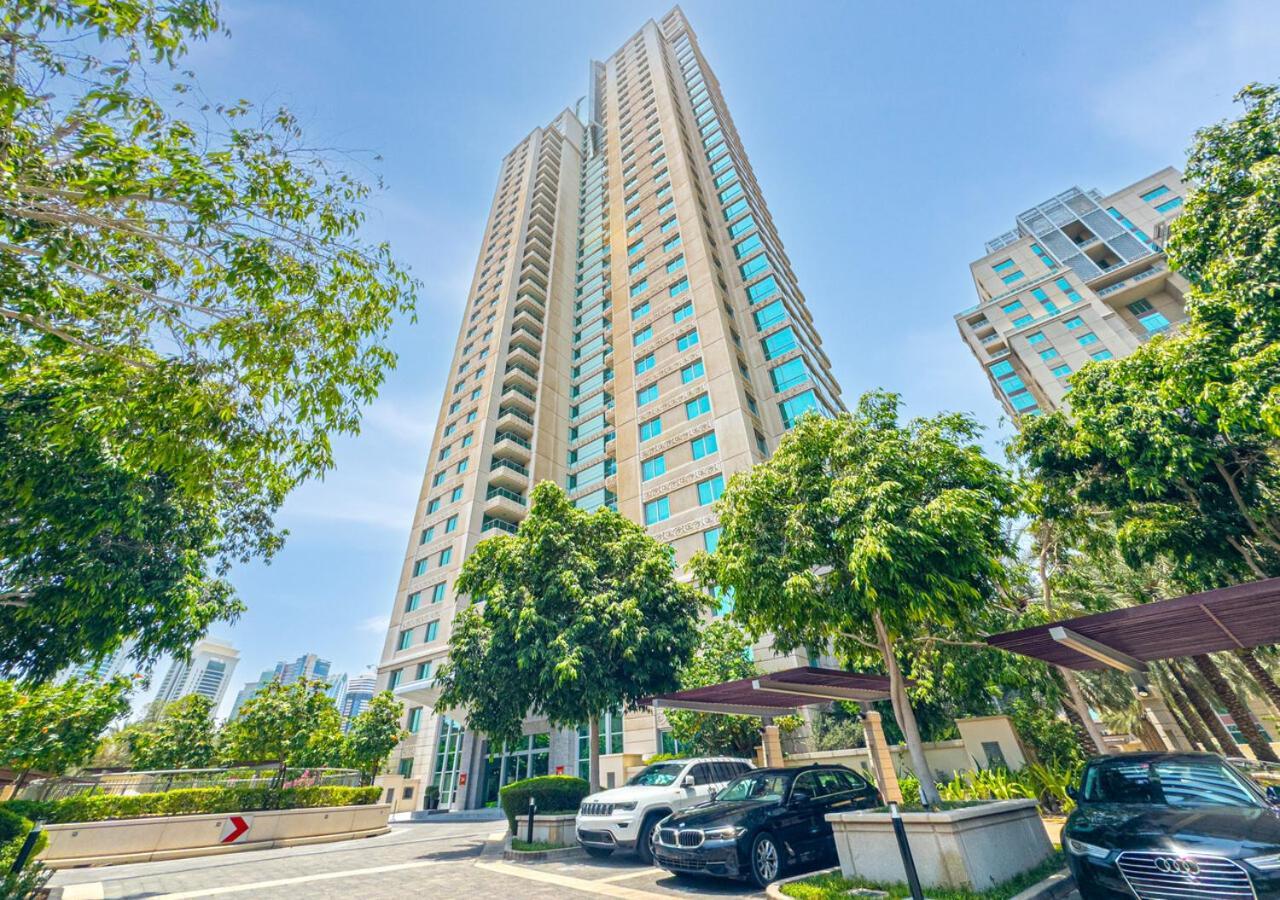 Apartment Savis Home- Stunning & Vibrant Marina Dubai