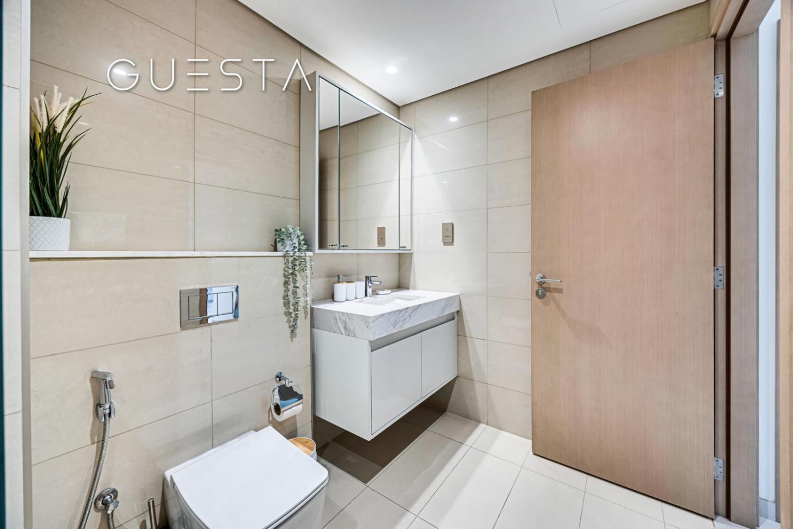 Burj Royale By Emaar, Downtown Apartment