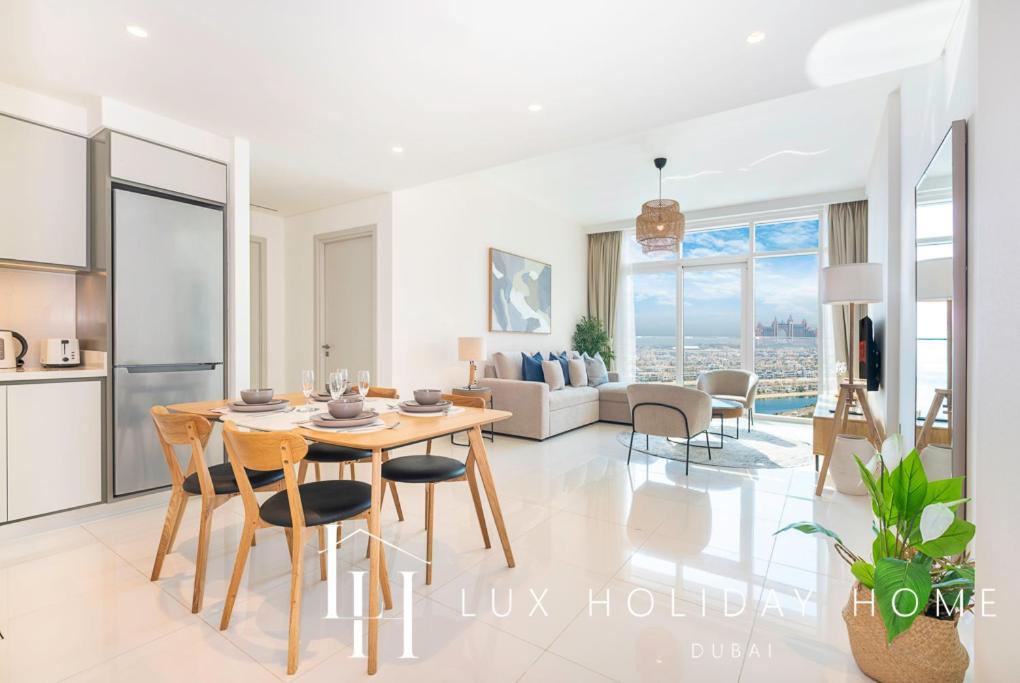 Lux The Atlantis Palm View Apartment