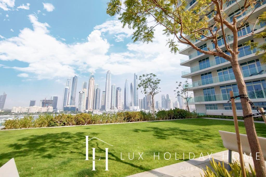 Lux The Atlantis Palm View