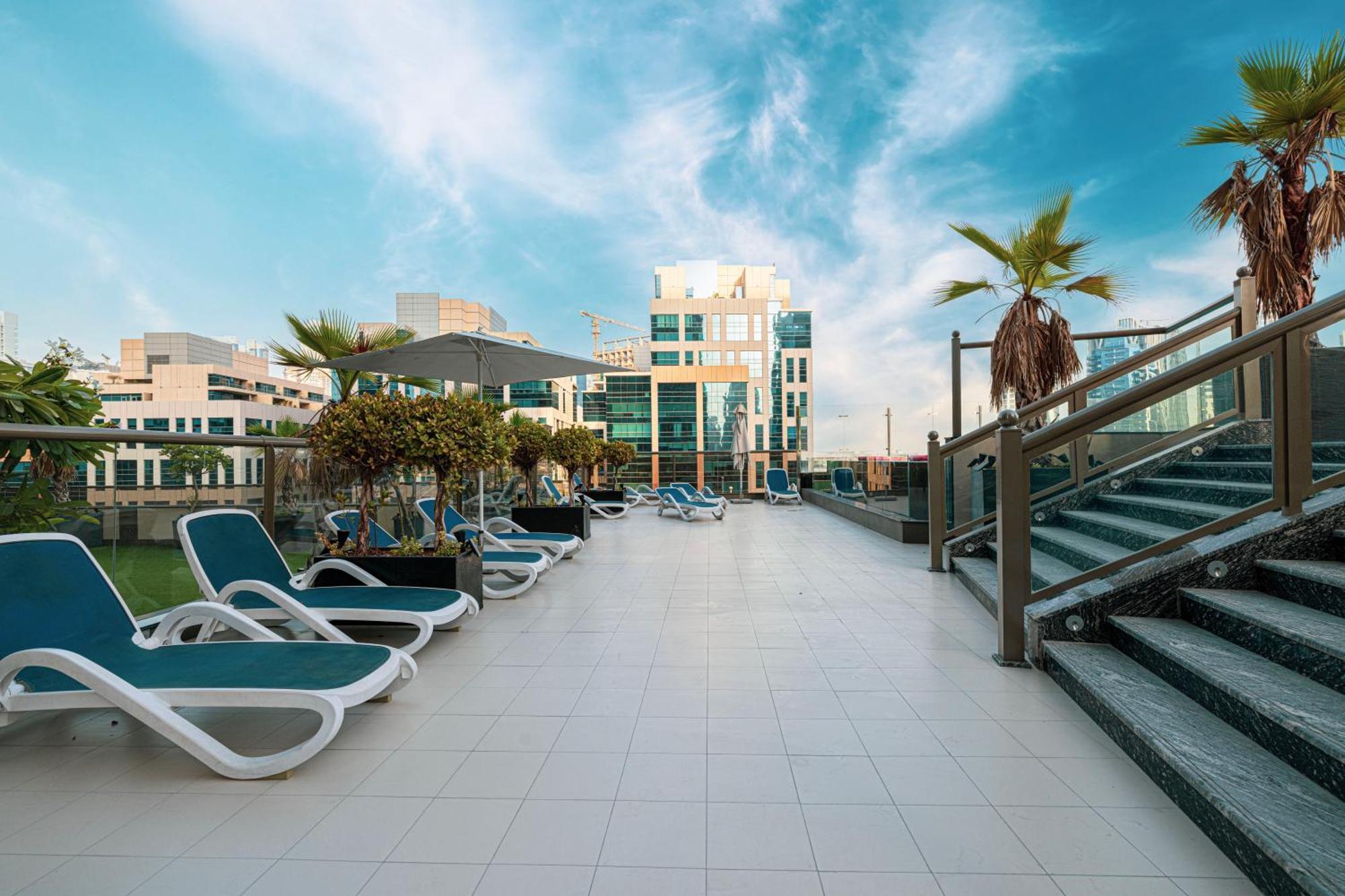 Luxurious Downtown Oasis By Burj Khalifa And Mall Apartment Dubai
