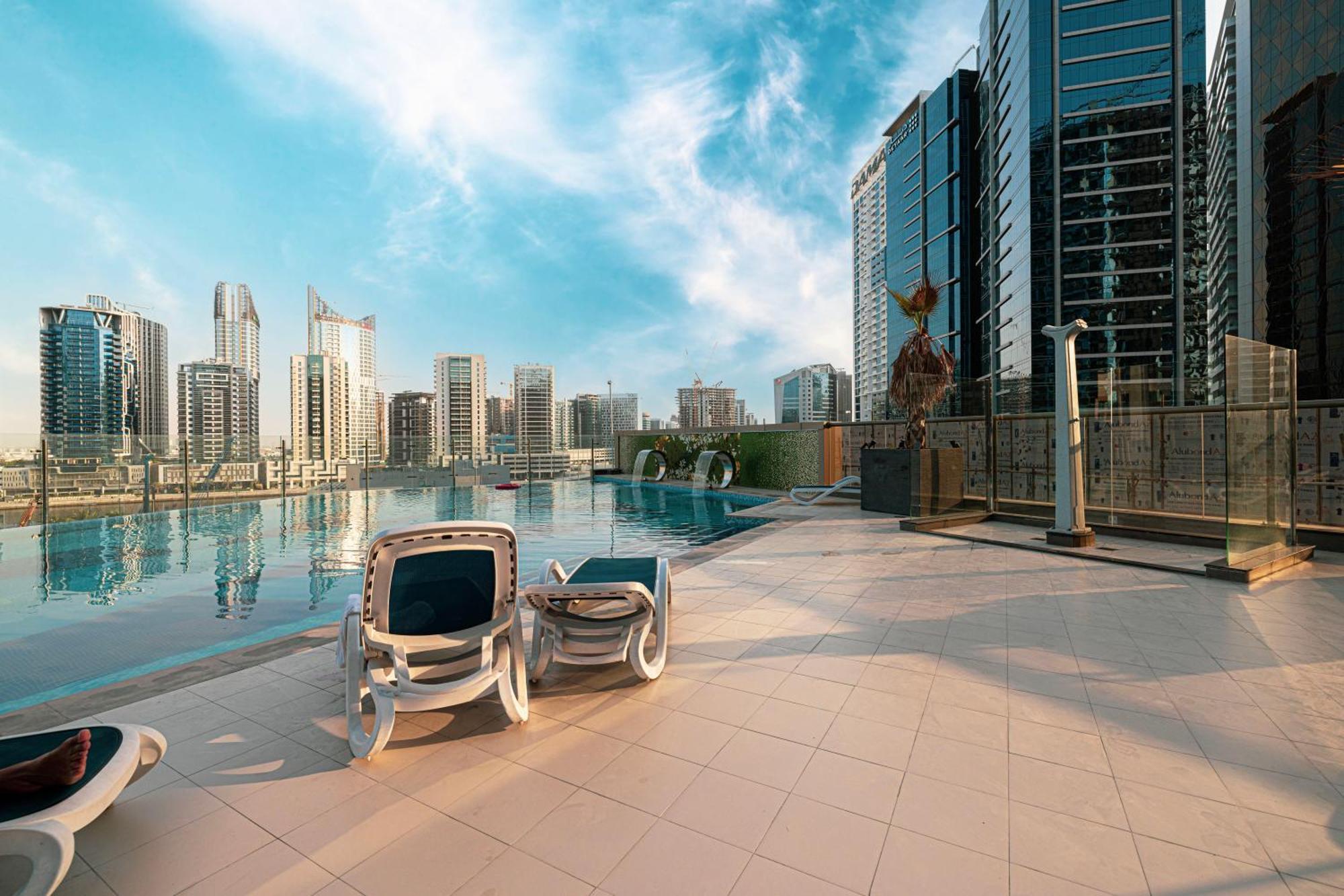Luxurious Downtown Oasis By Burj Khalifa And Mall