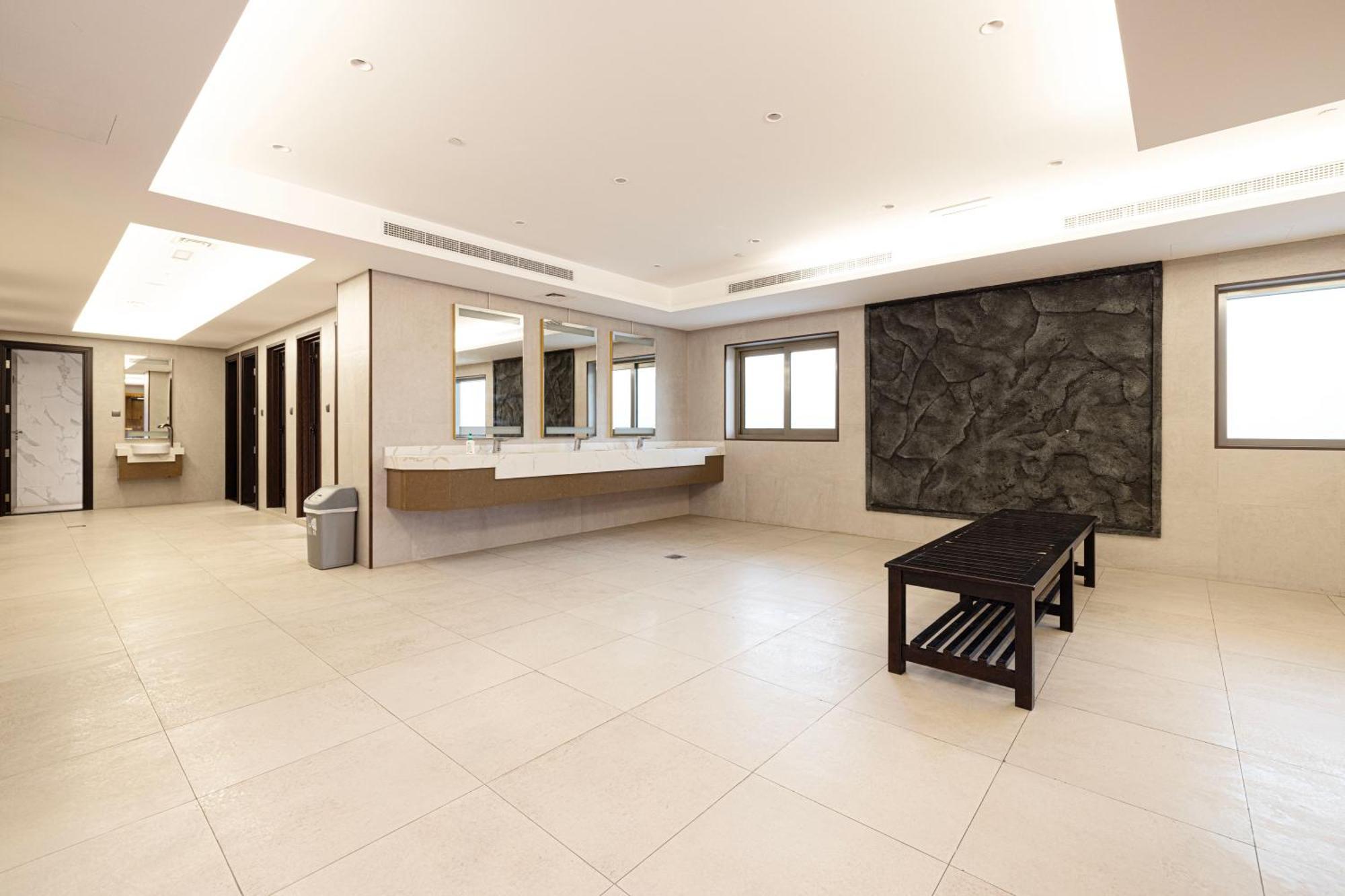 Luxurious Downtown Oasis By Burj Khalifa And Mall * Dubai