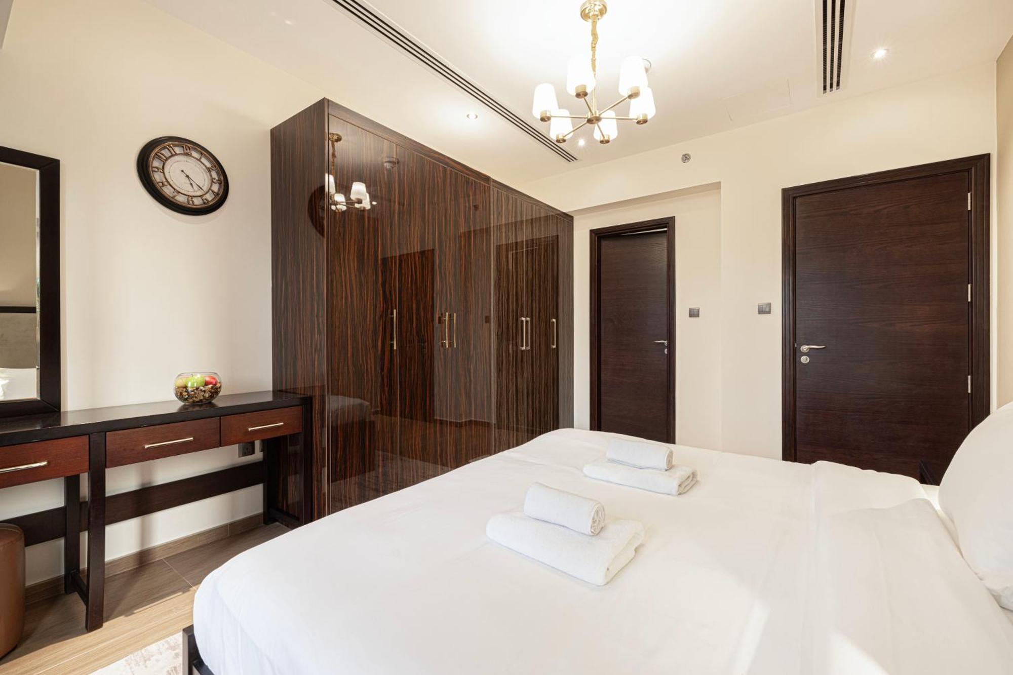 Apartment Luxurious Downtown Oasis By Burj Khalifa And Mall