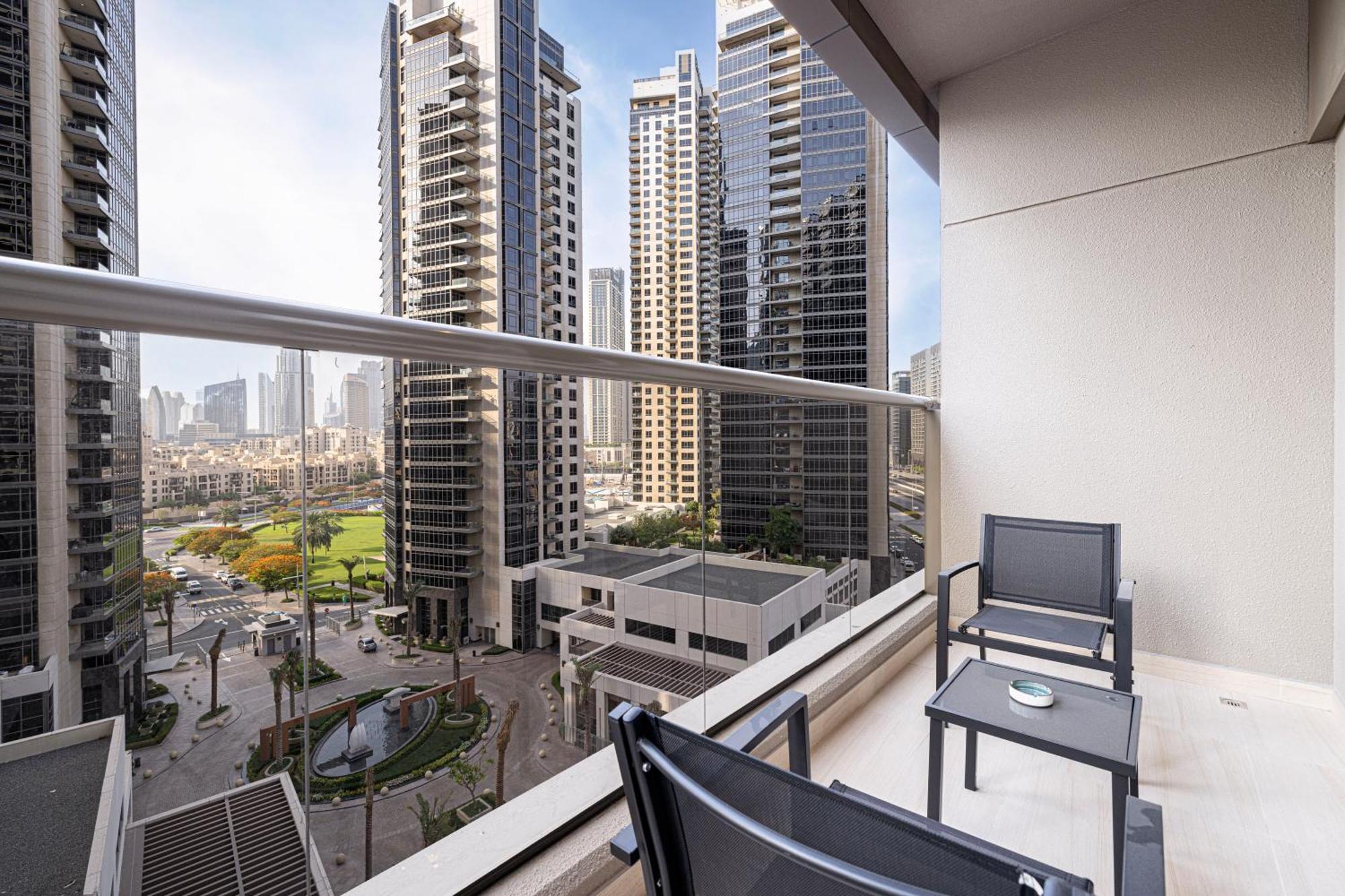 Apartment Luxurious Downtown Oasis By Burj Khalifa And Mall