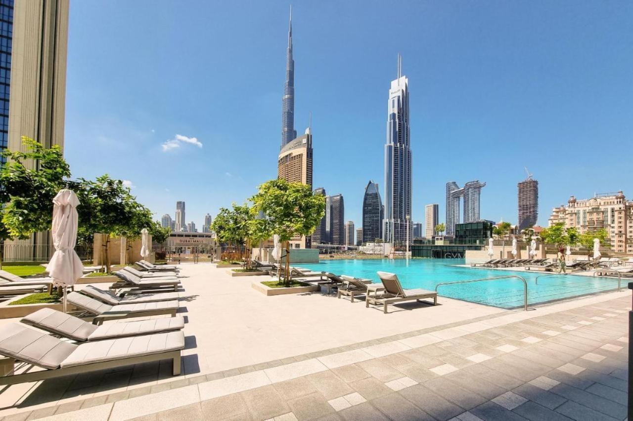 Downtown Views Mall 2-bedroom Haven * Dubai