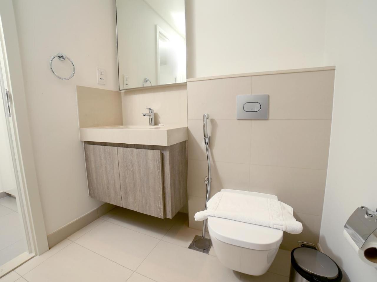 Downtown Views Mall 2-bedroom Haven