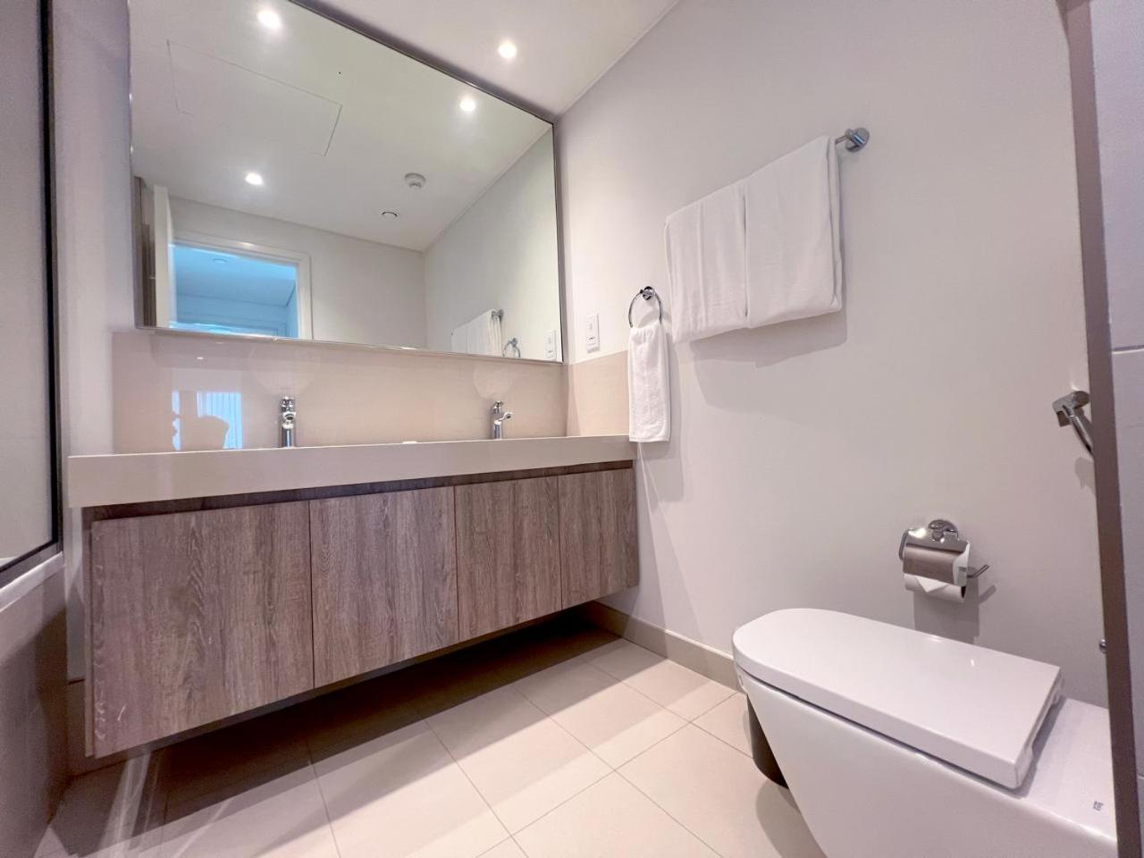 Apartment Downtown Views Mall 2-bedroom Haven Dubai