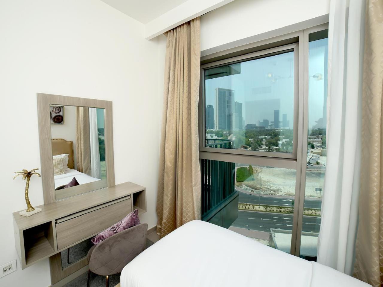 Apartment Downtown Views Mall 2-bedroom Haven *