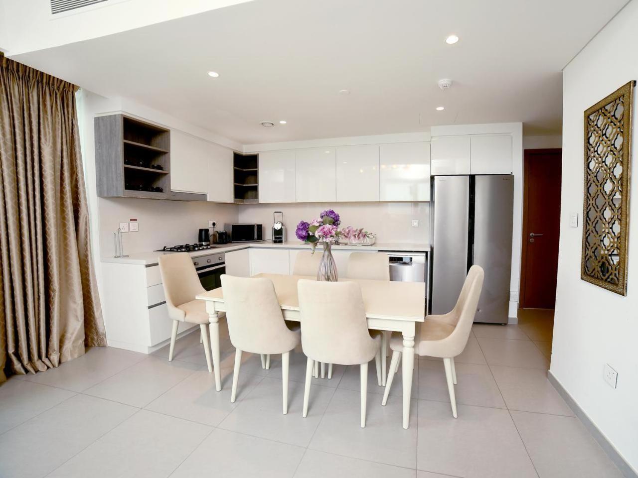 Downtown Views Mall 2-bedroom Haven * Dubai