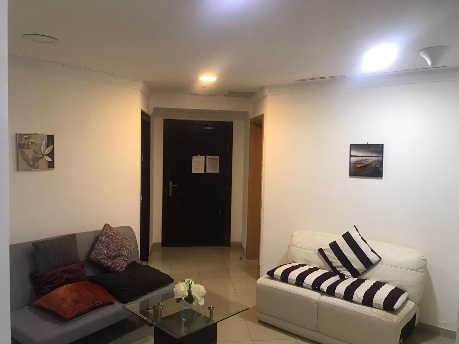 Spacious For Girls In Marina فتيات فقط Dubai