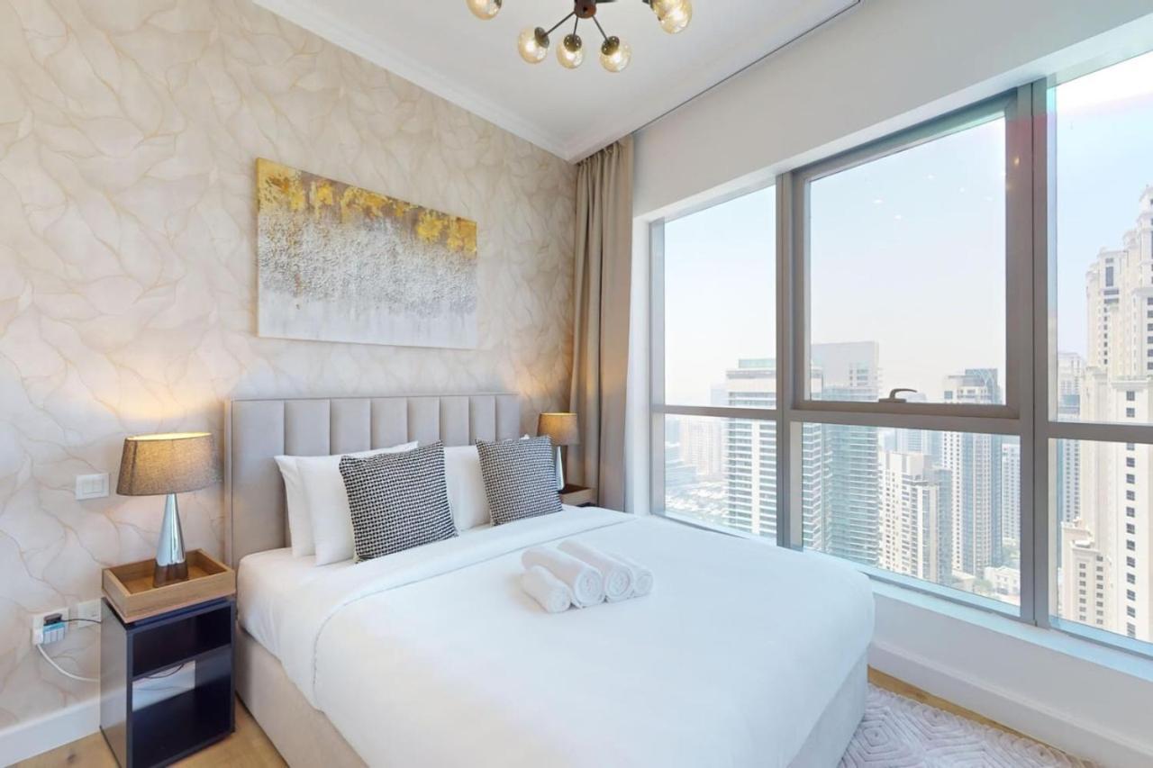 Bay - Enticing Two Bedroom Apartment *