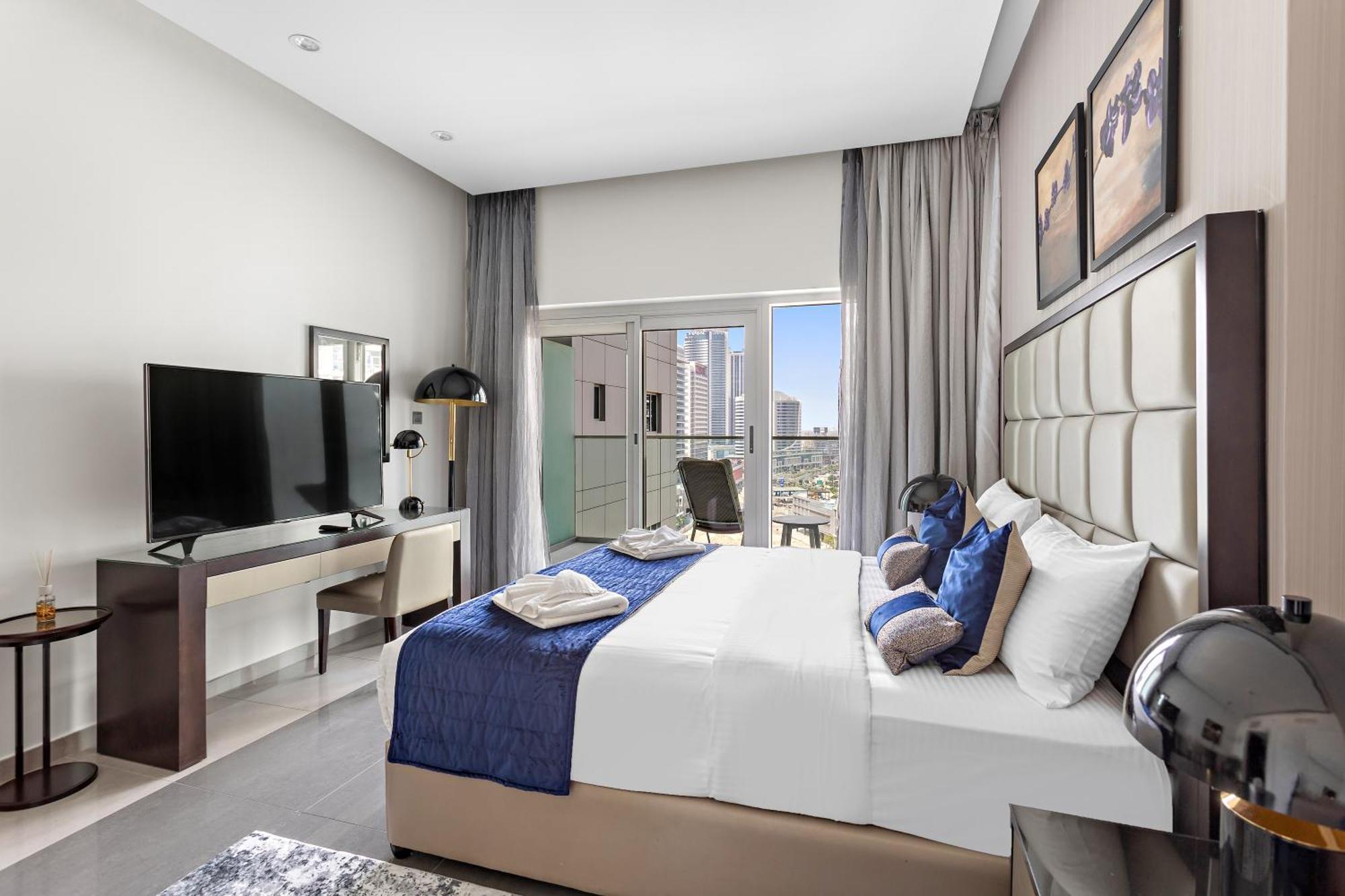 Spacious In Business Bay * Dubai
