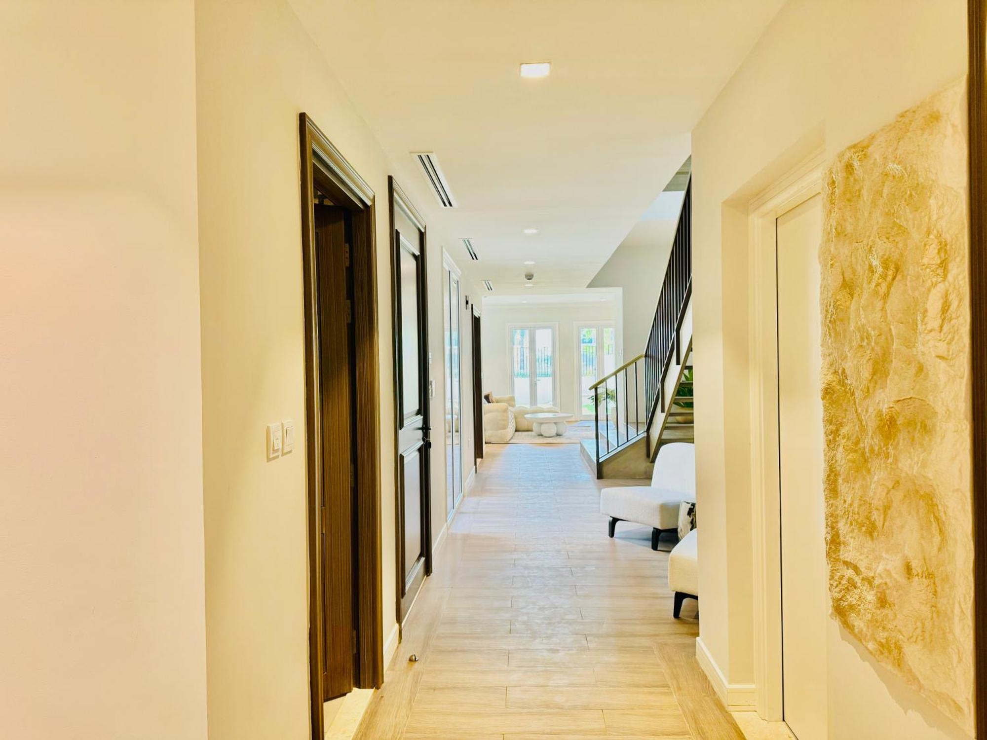 Venduras - Spacious 4-bedroom Luxury In La Mer, Dubai