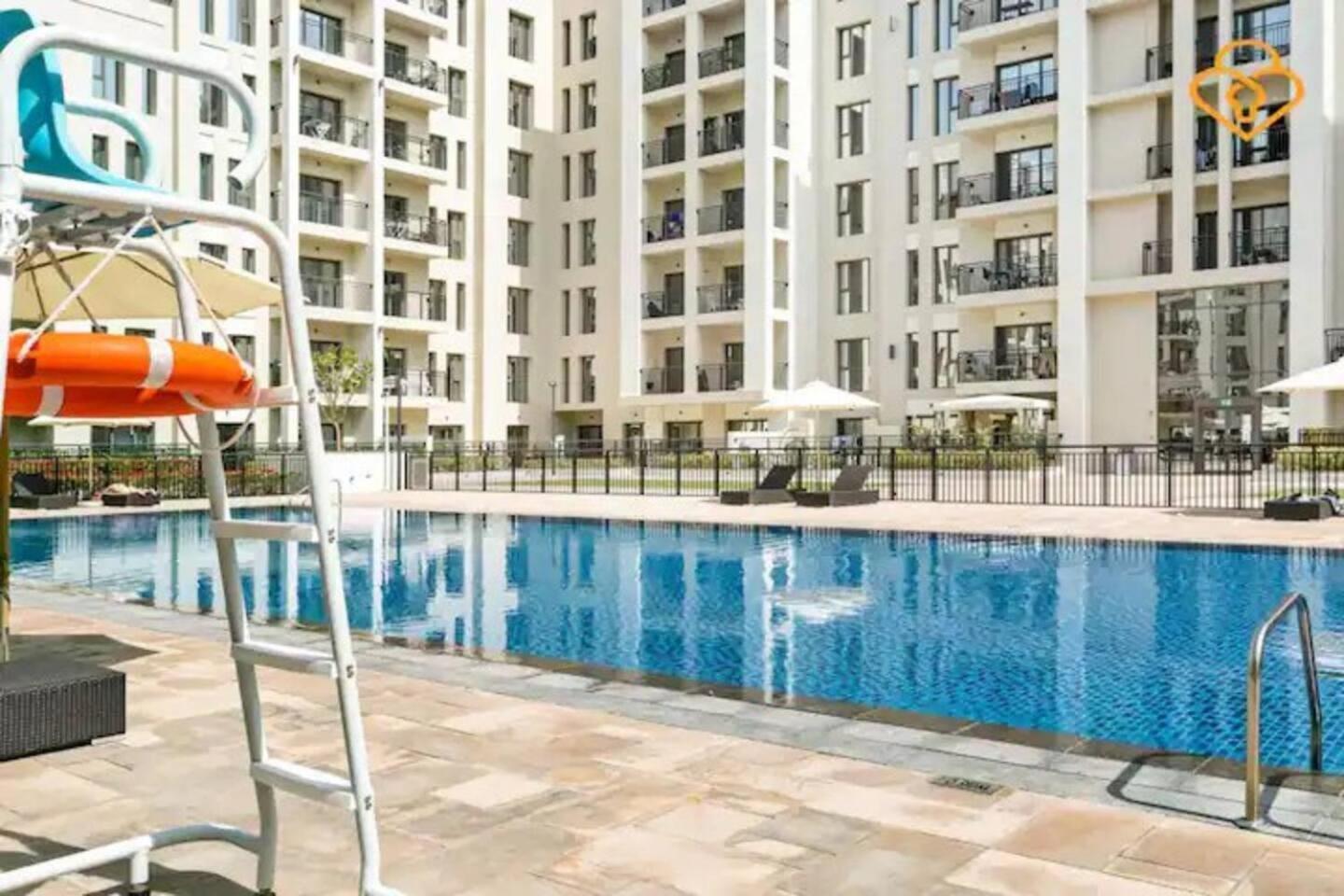 Apartment Beautiful - Town Square *
