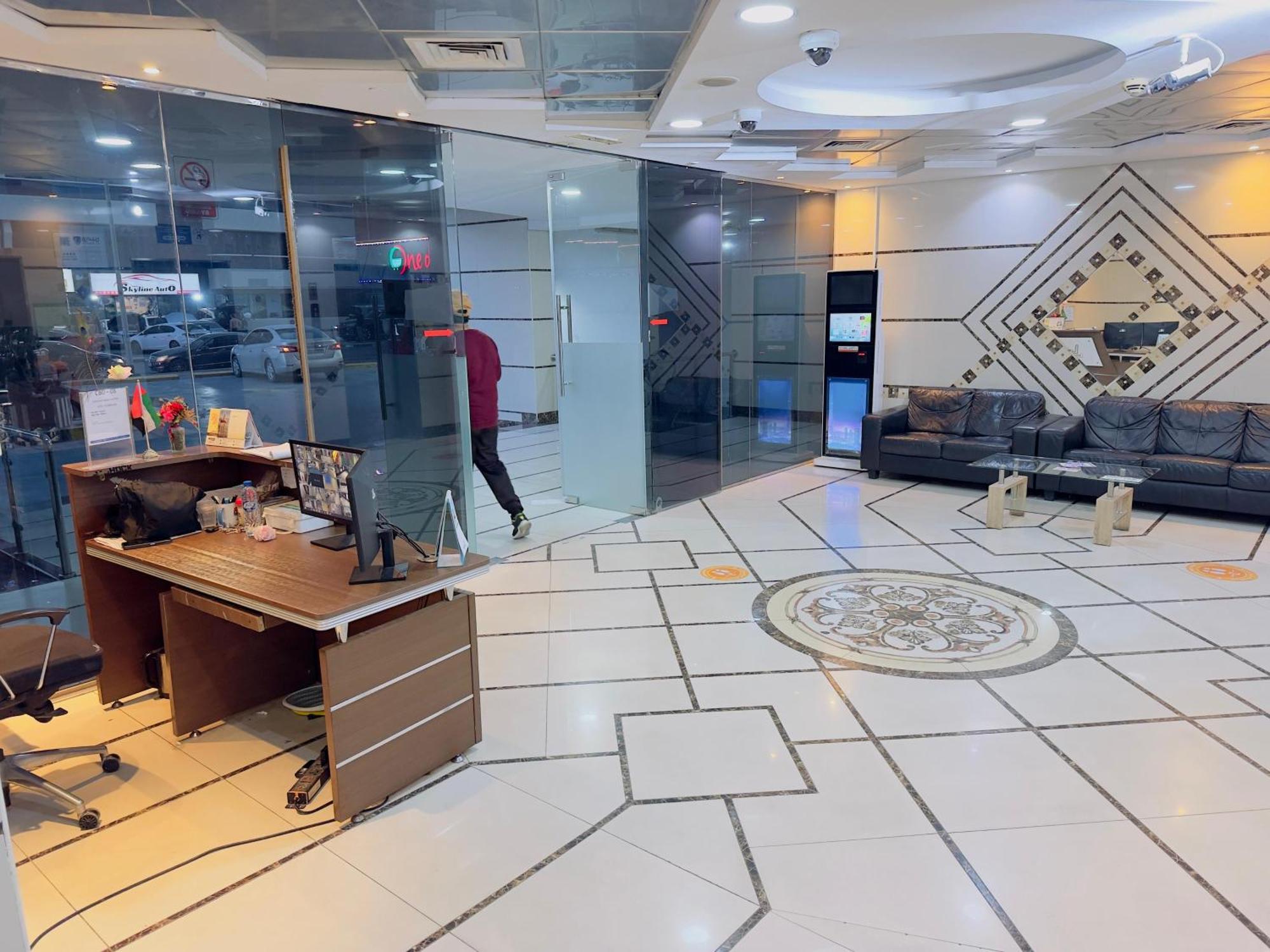 Apartment Super Deluxe 1 Bhk 2 Bath In With Pool & Gym *