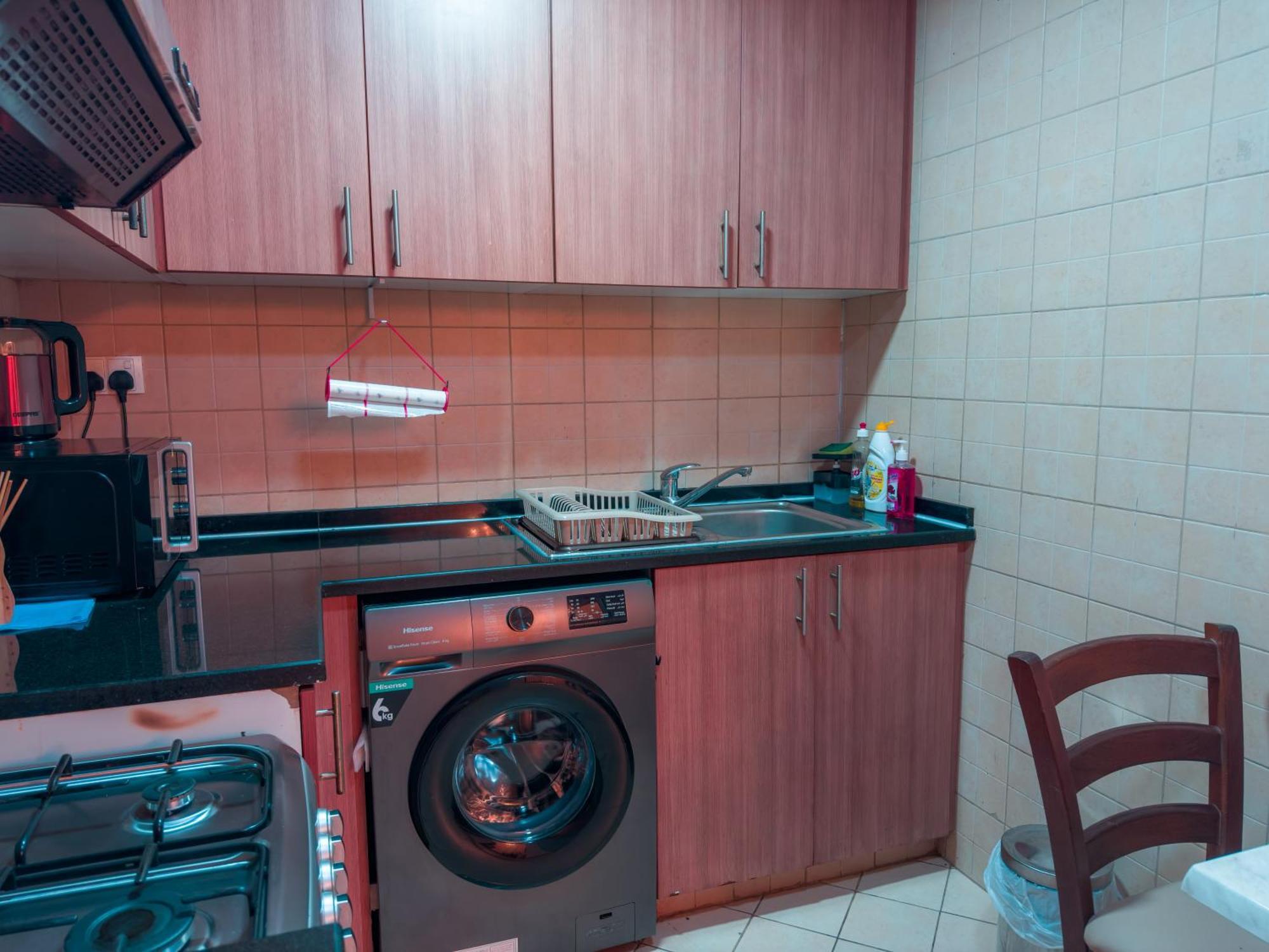 Super Deluxe 1 Bhk 2 Bath In With Pool & Gym Apartment Dubai