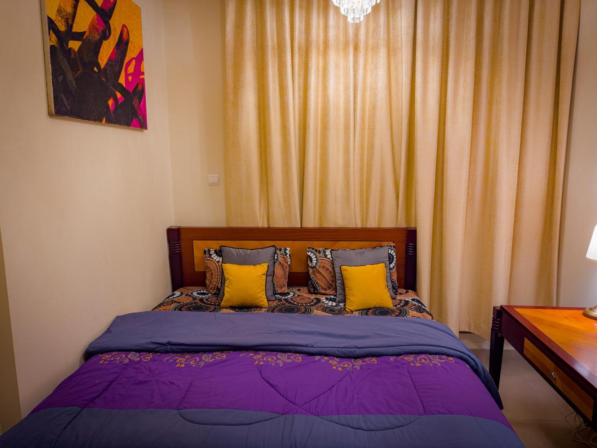 Apartment Super Deluxe 1 Bhk 2 Bath In With Pool & Gym