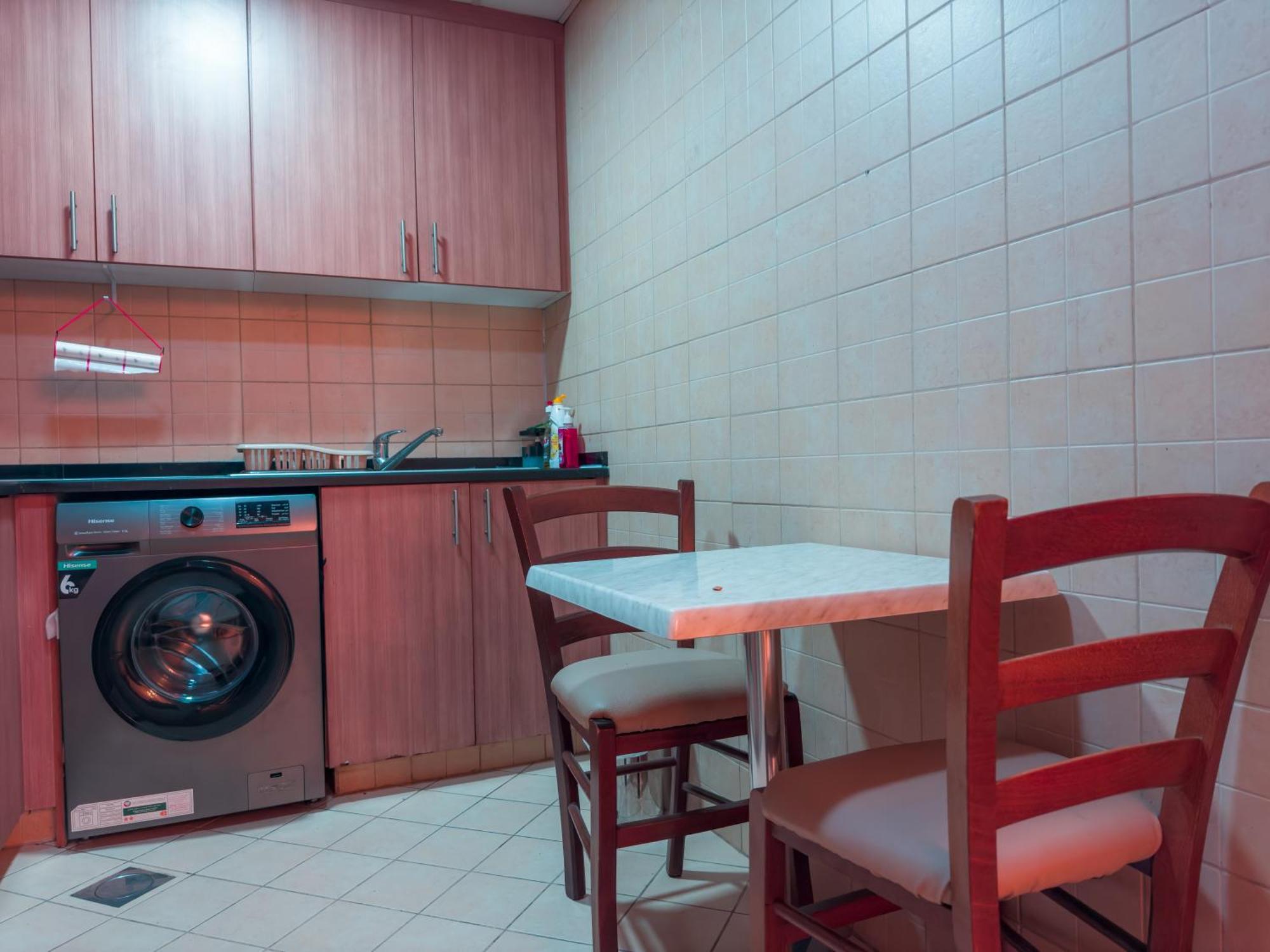 Super Deluxe 1 Bhk 2 Bath In With Pool & Gym * Dubai