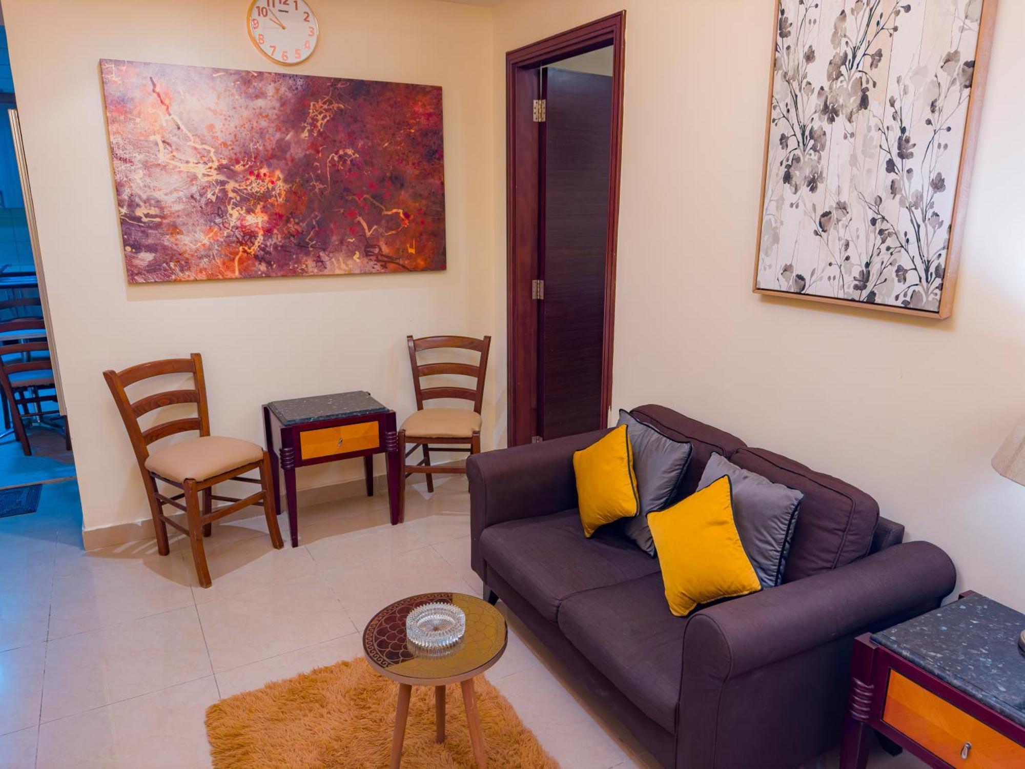 Super Deluxe 1 Bhk 2 Bath In With Pool & Gym Dubai