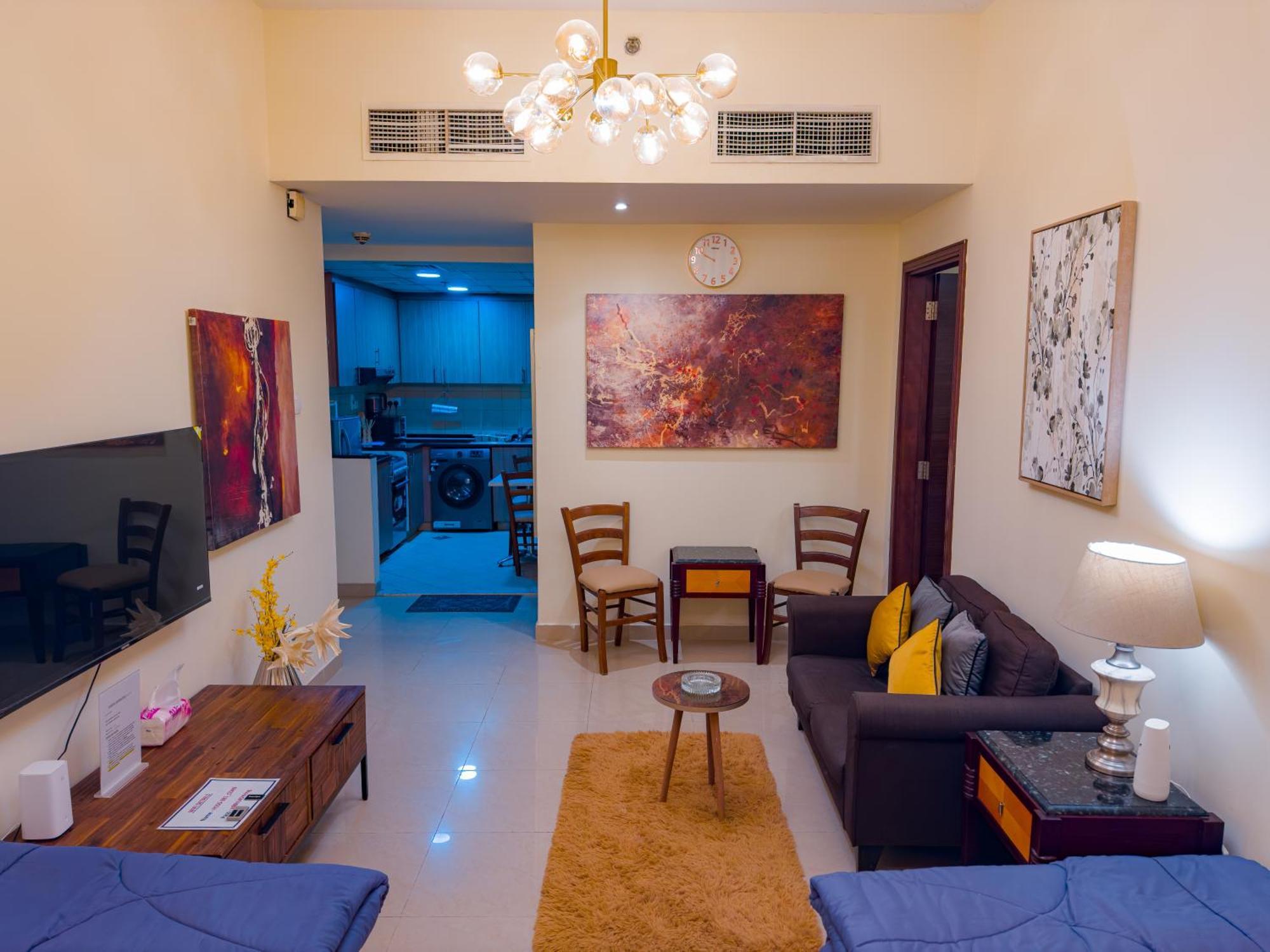 Apartment Super Deluxe 1 Bhk 2 Bath In With Pool & Gym *
