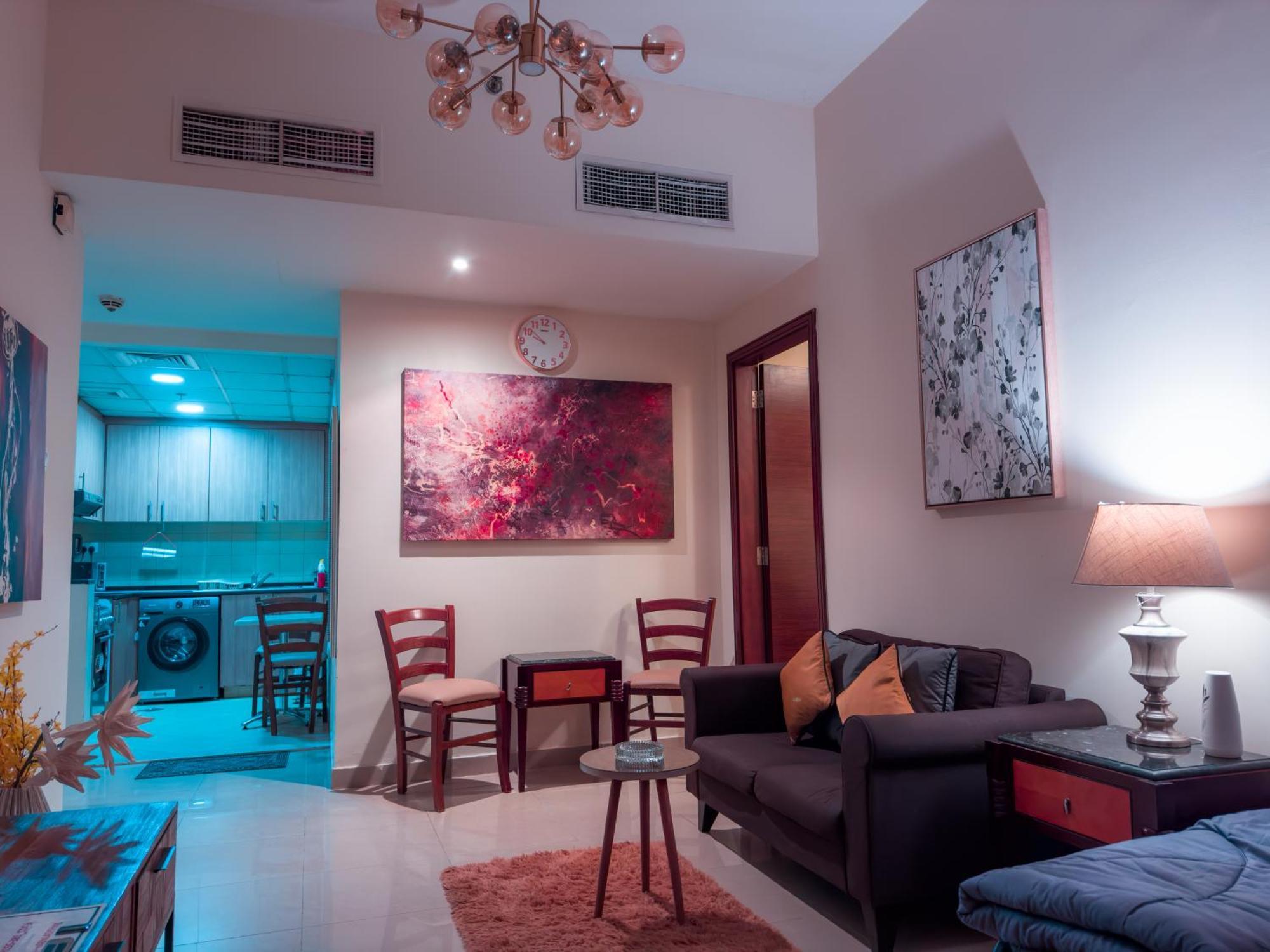 Apartment Super Deluxe 1 Bhk 2 Bath In With Pool & Gym
