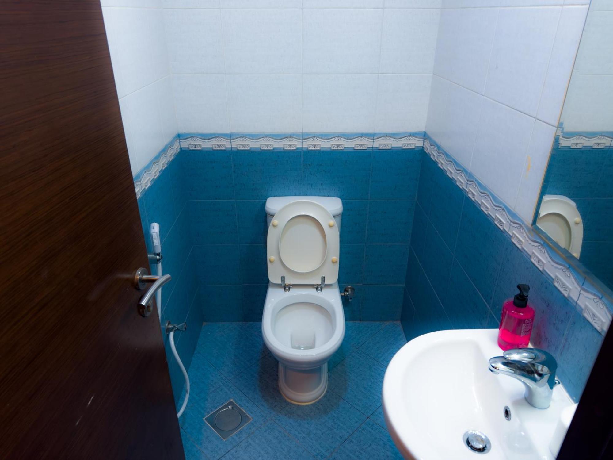 Super Deluxe 1 Bhk 2 Bath In With Pool & Gym *