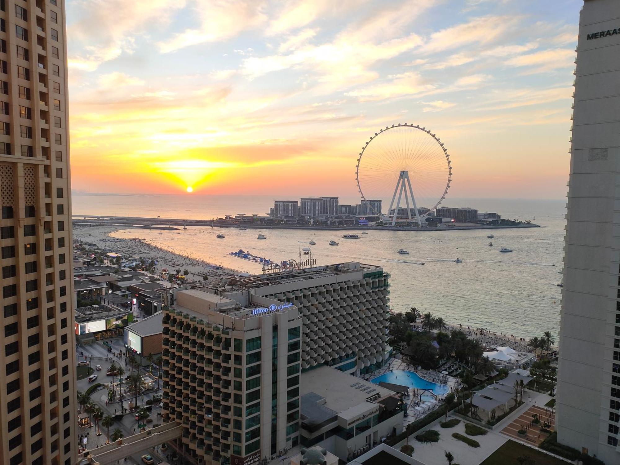 Dxb Backpackers Hostel *