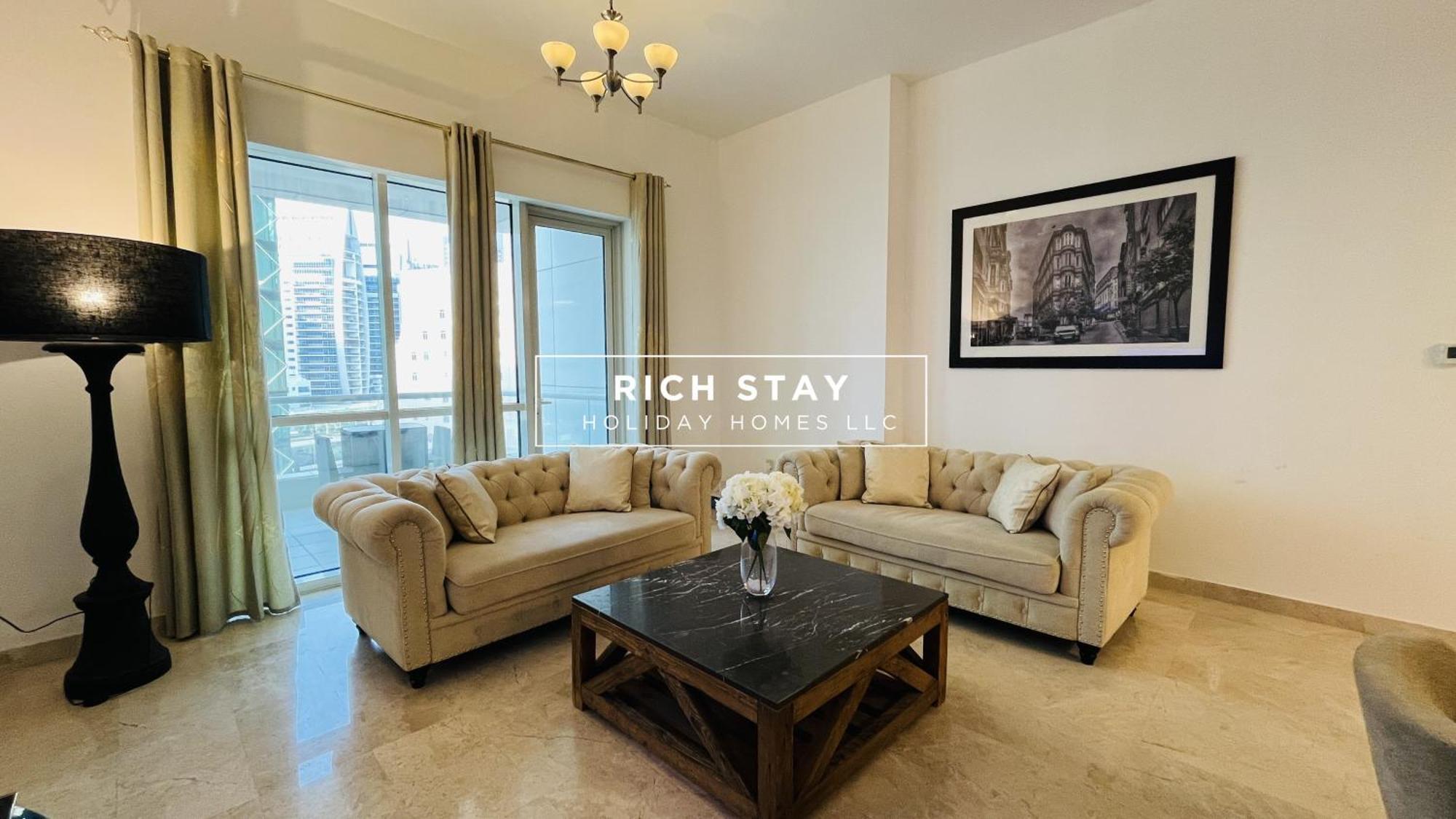 Canal View 2br & Maid In Kg Tower, Marina Apartment *
