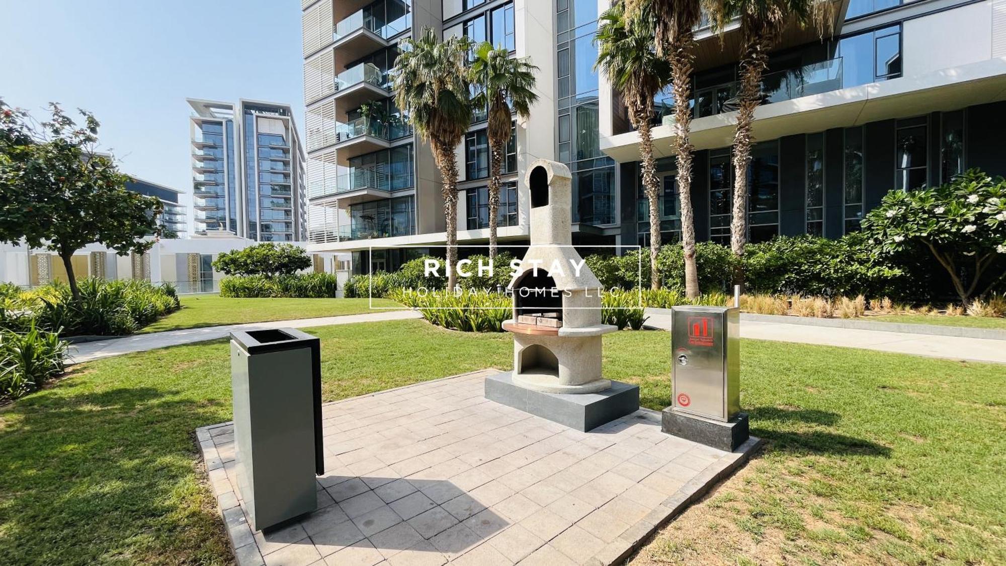 Crystal Clear 1br In Blue Waters With Ain View Apartment Dubai