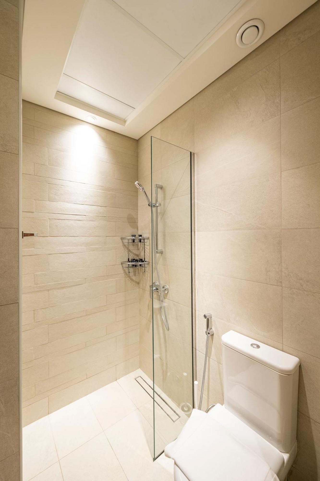 Elegant By Skylight At Azizi Riviera 41 *