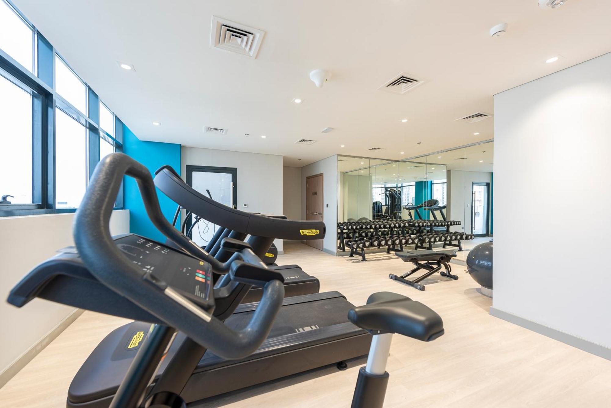 Elegant By Skylight At Azizi Riviera 41 Apartment Dubai