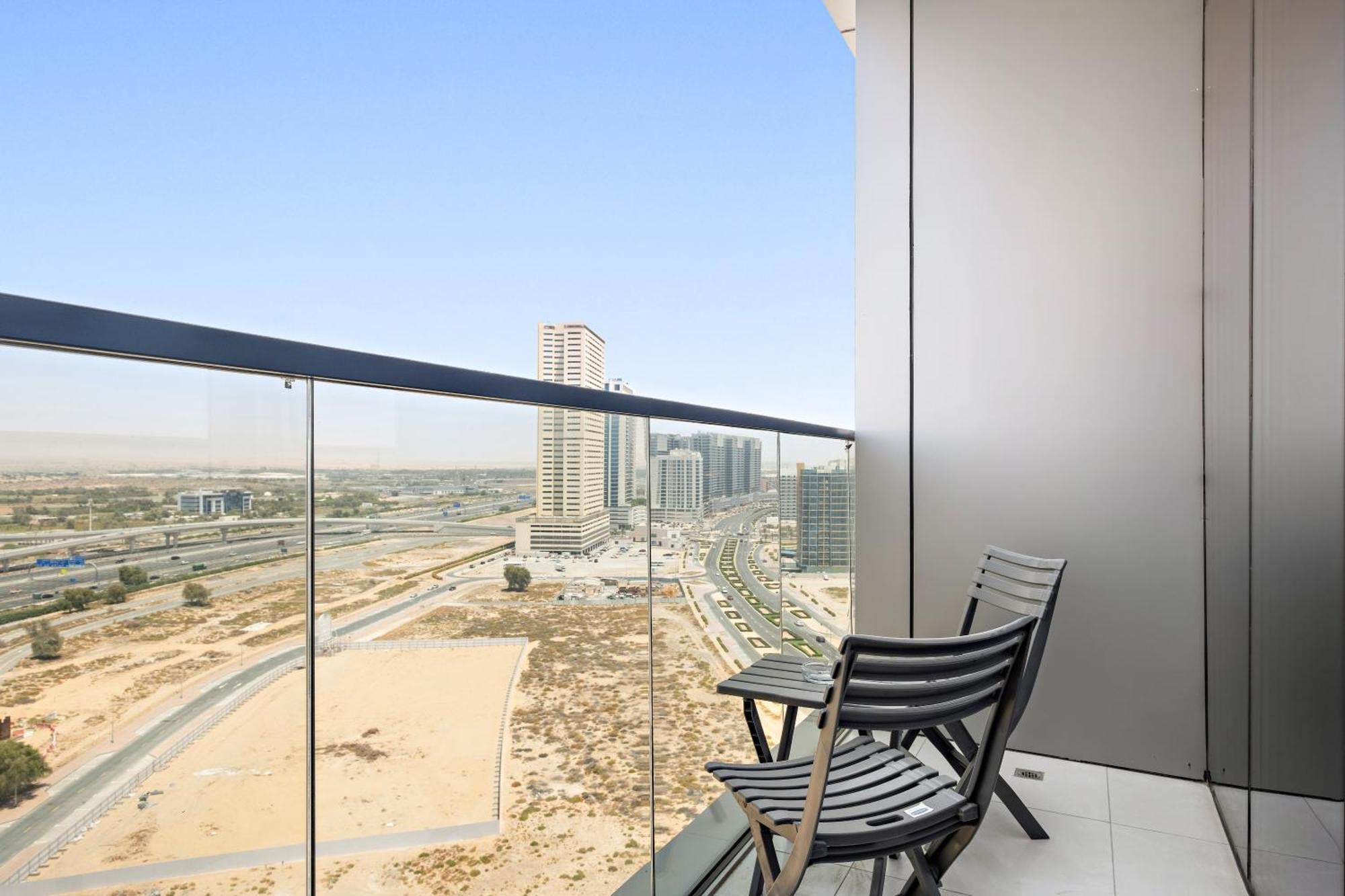 Sandwell's Luxury With Pool, Gym And Bbq Area Apartment *