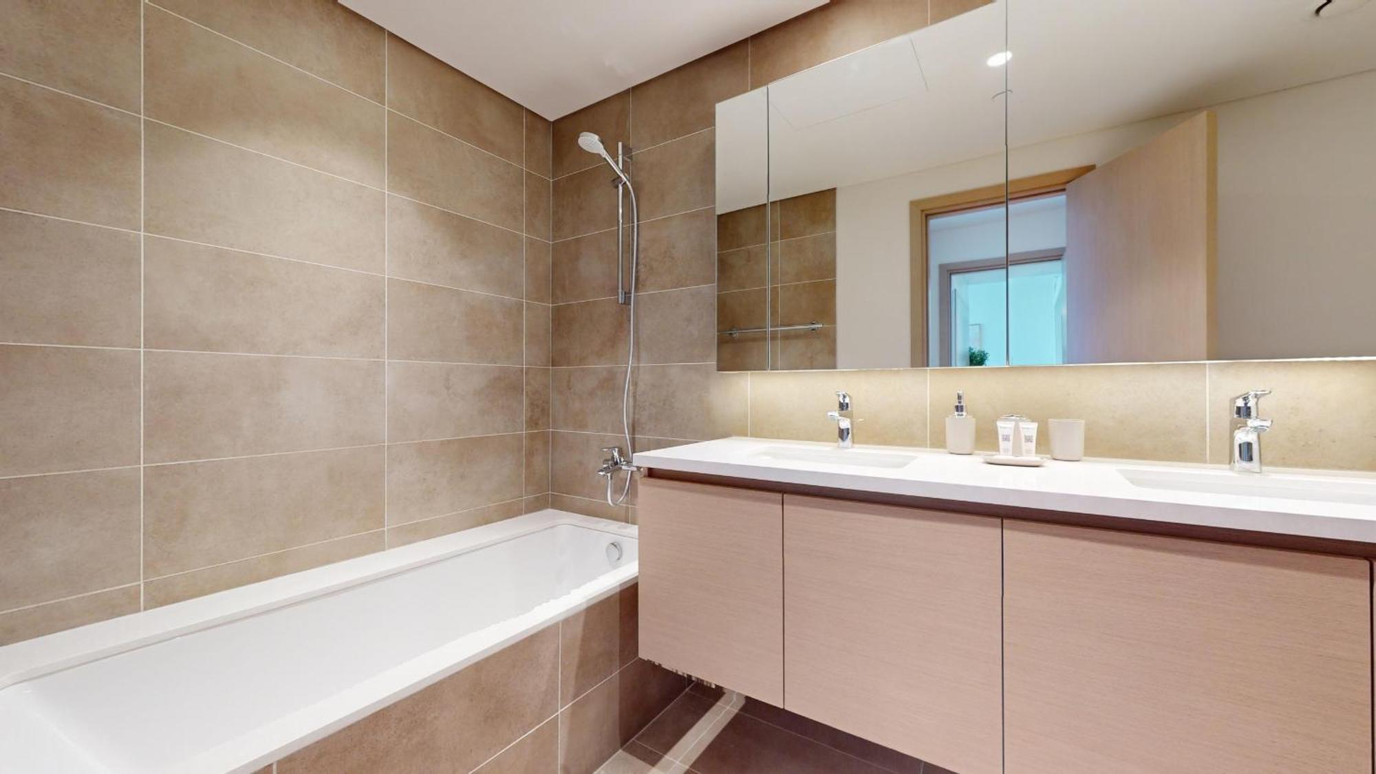Primestay - Magnificent 2br In Creek Gate 2 - Creek Harbour Apartment