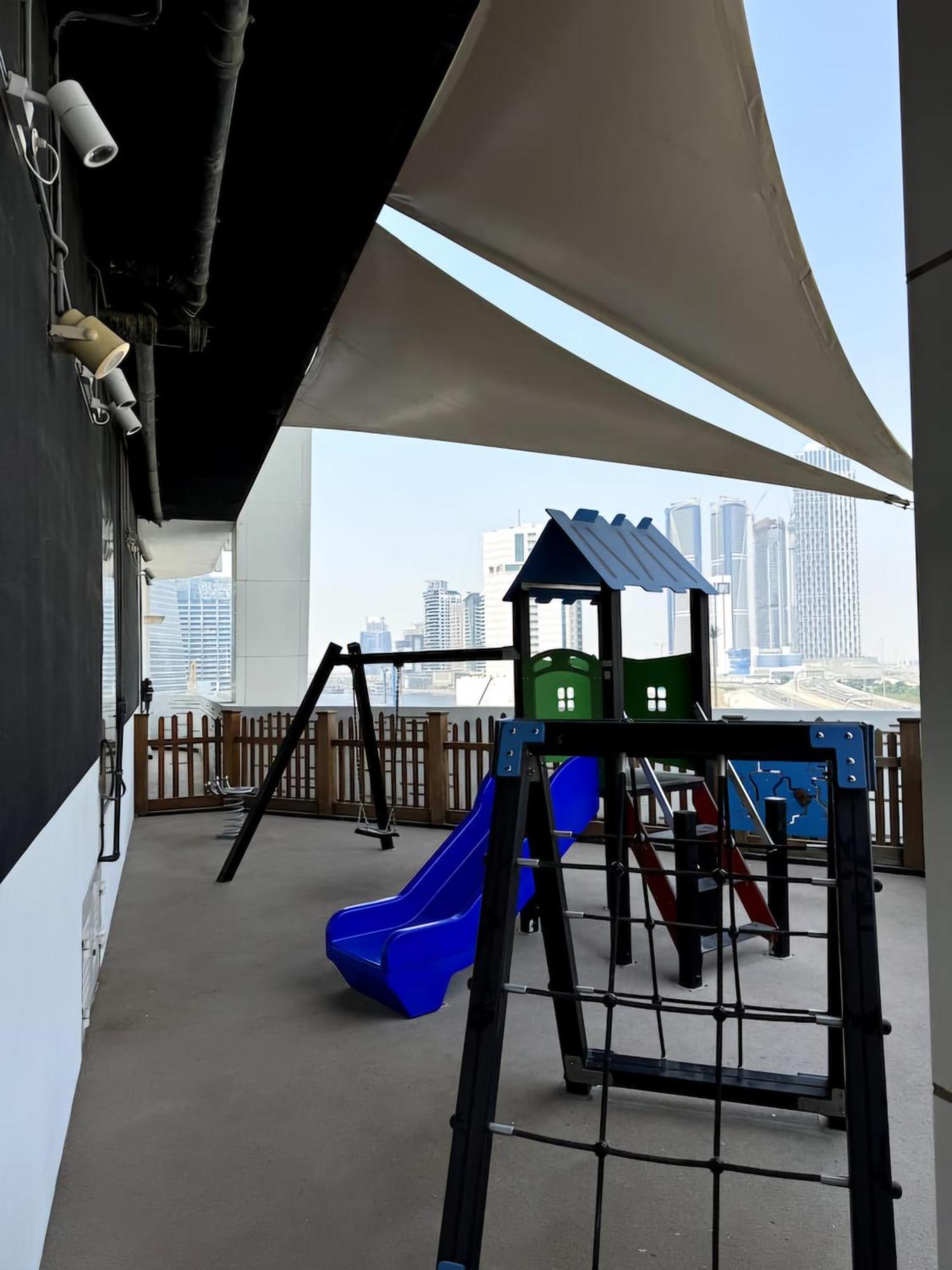 Luxury Studio With Burj Views - 6 Min From Mall *