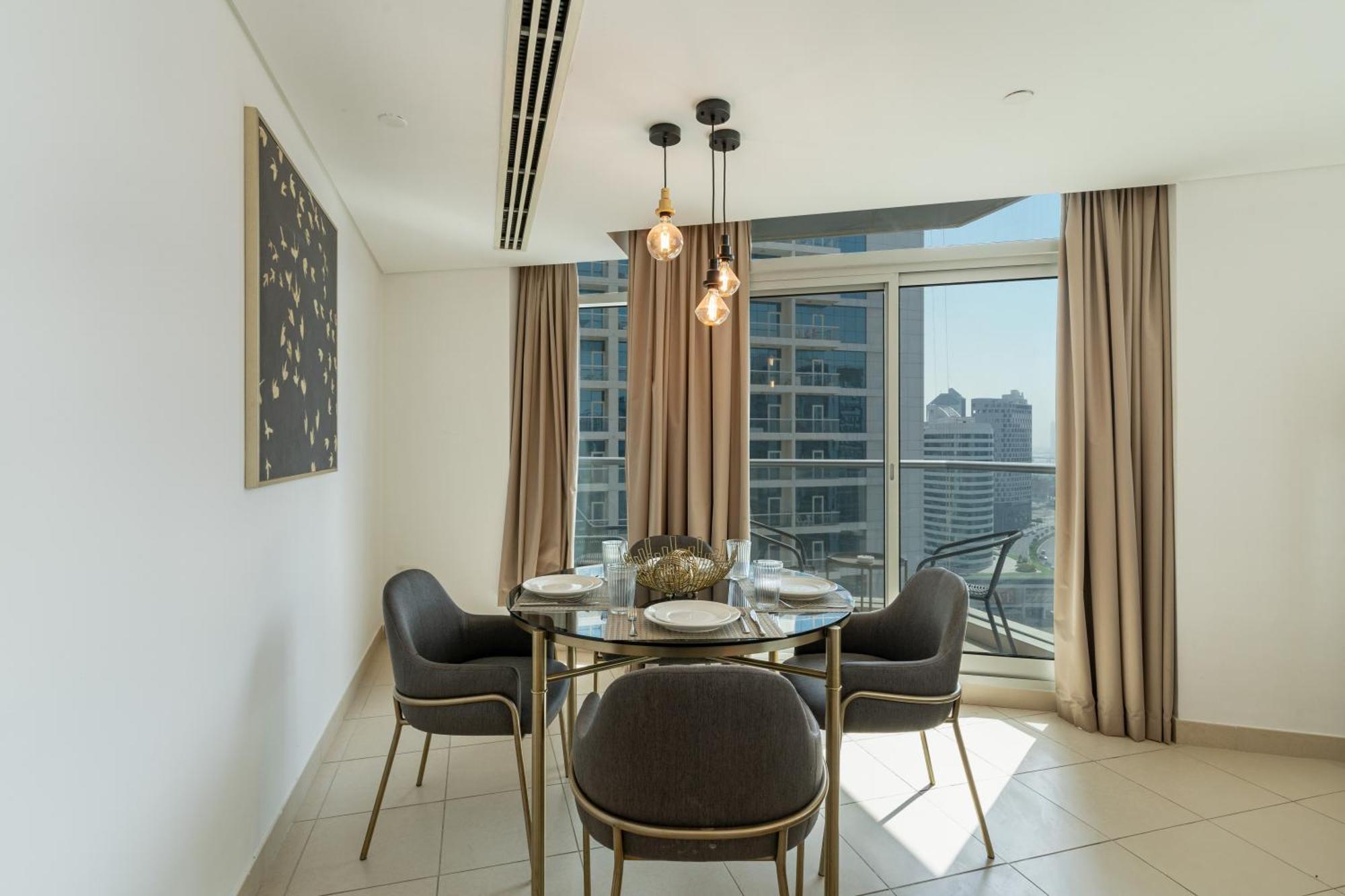 Burj Views C - 1br - Allsopp&allsopp * Dubai